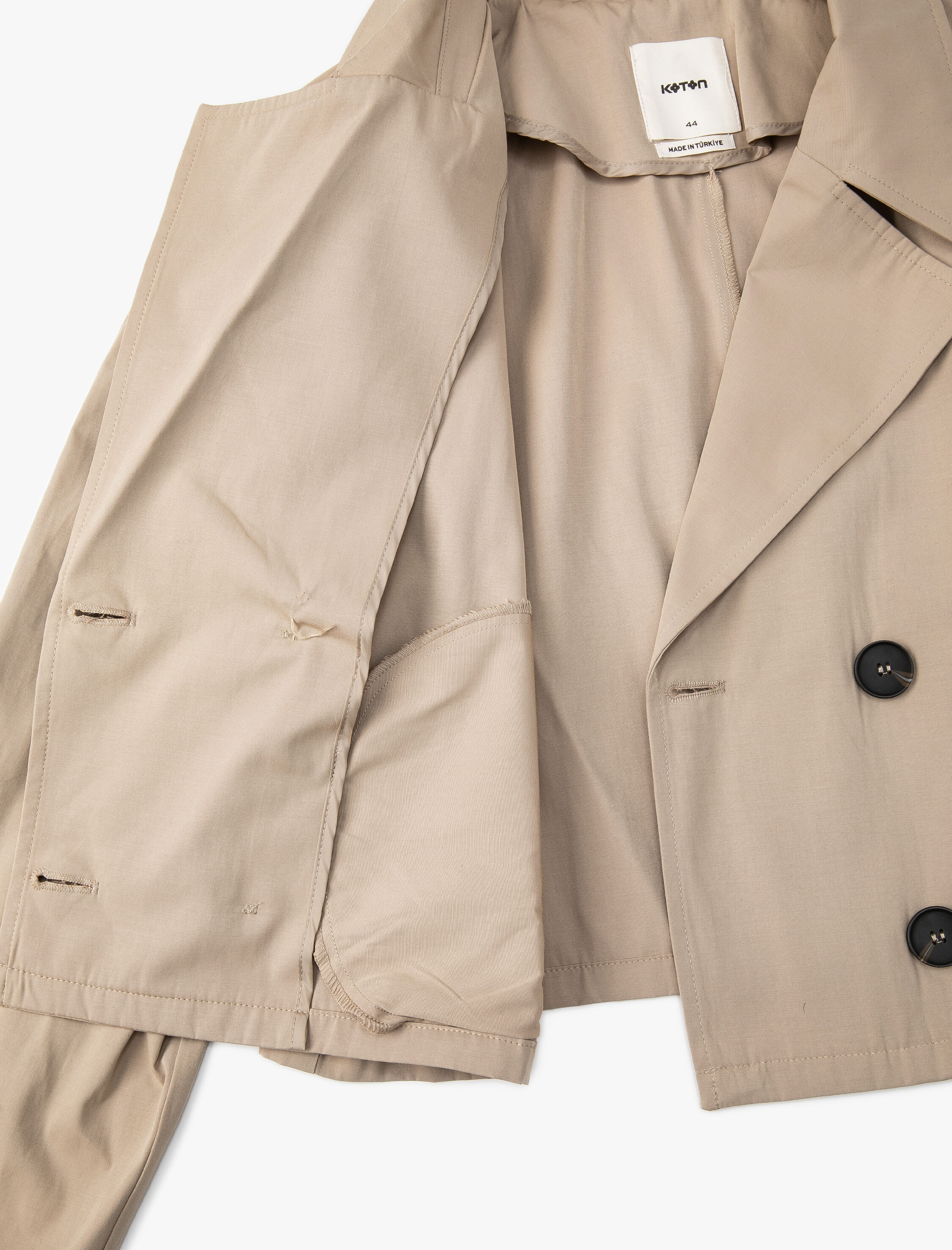   Kısa Trençkot Kruvaze Kapama Düğmeli Astarlı