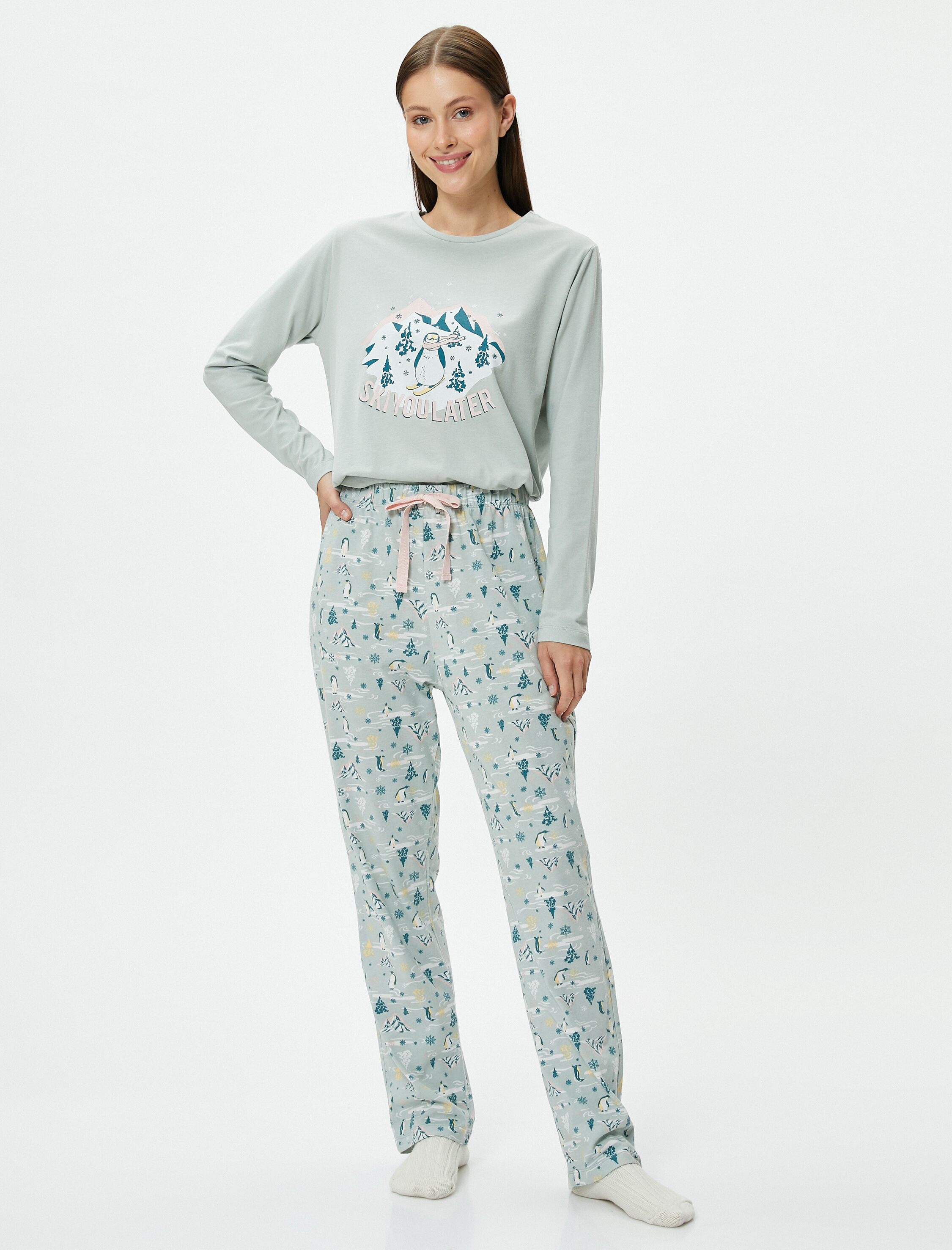   Uzun Kollu Pijama Takımı Pamuklu Slogan Baskılı Bisiklet Yaka