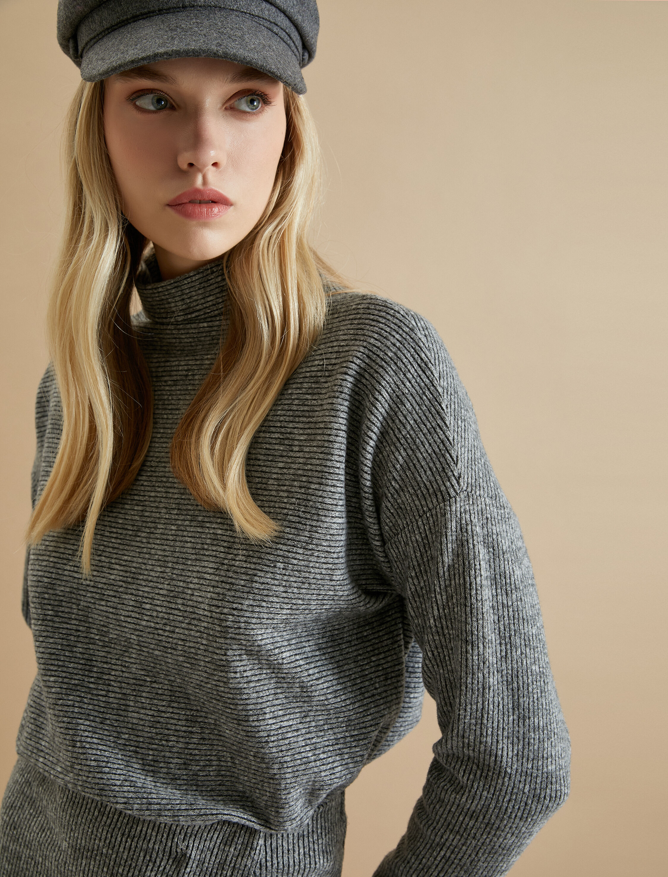   Koton X Şahika Ercümen - Dik Yaka Uzun Kollu Tişört