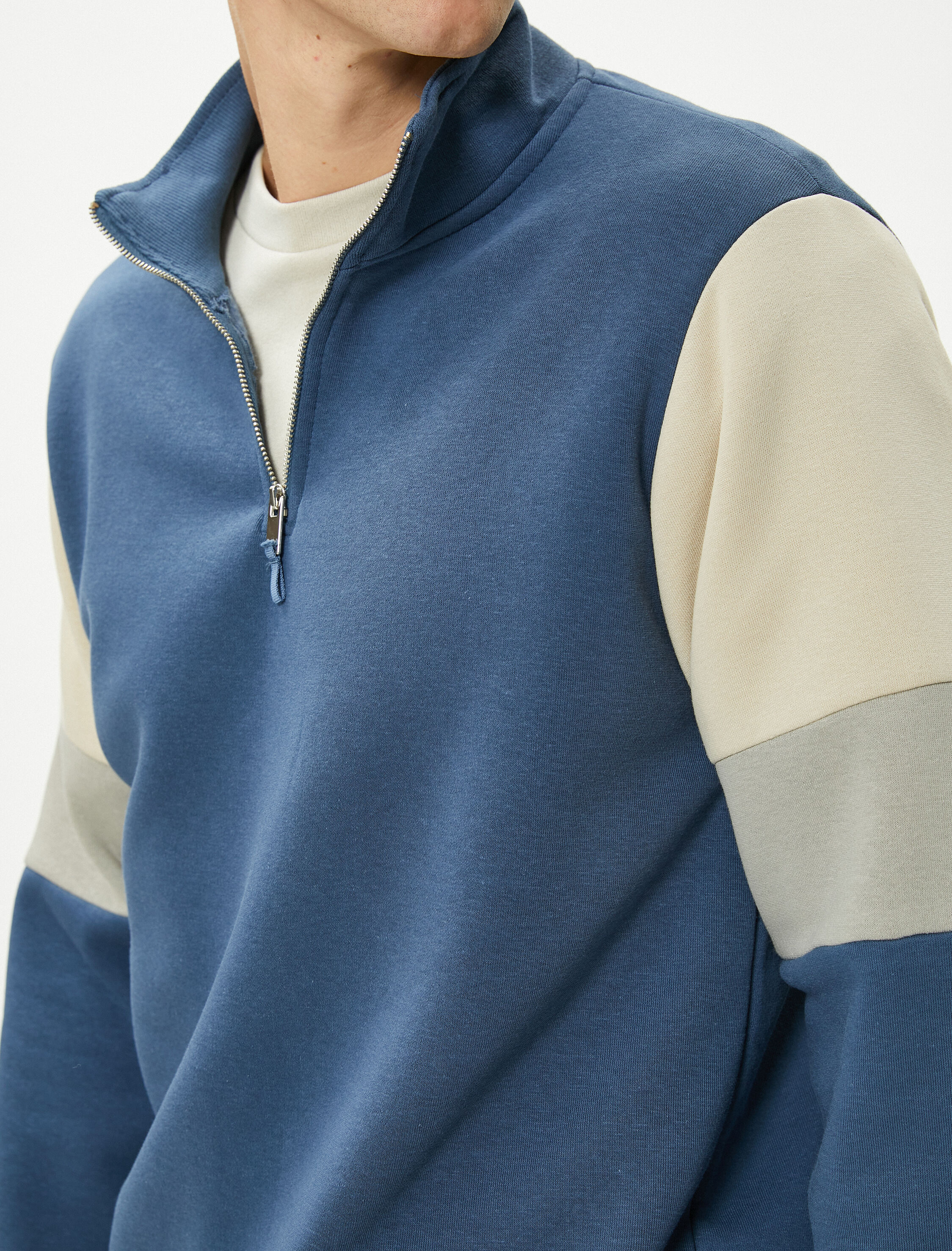   Yarım Fermuarlı Sweatshirt Dik Yaka Renk Bloklu Ribanalı Şardonlu