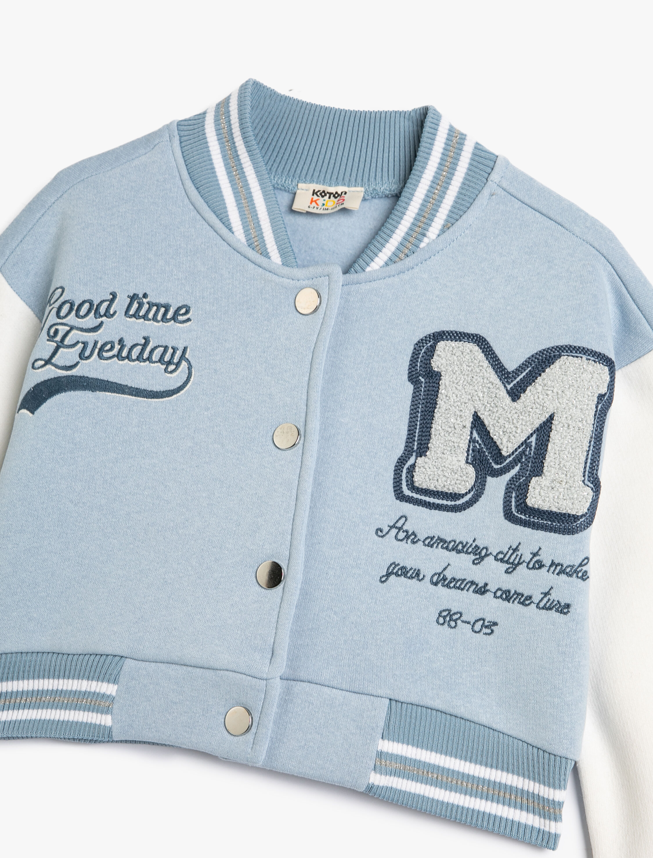  Kız Çocuk Crop Kolej Ceket Aplike Detaylı Uzun Kollu Renk Bloklu Çıtçıt Kapamalı Şardonlu