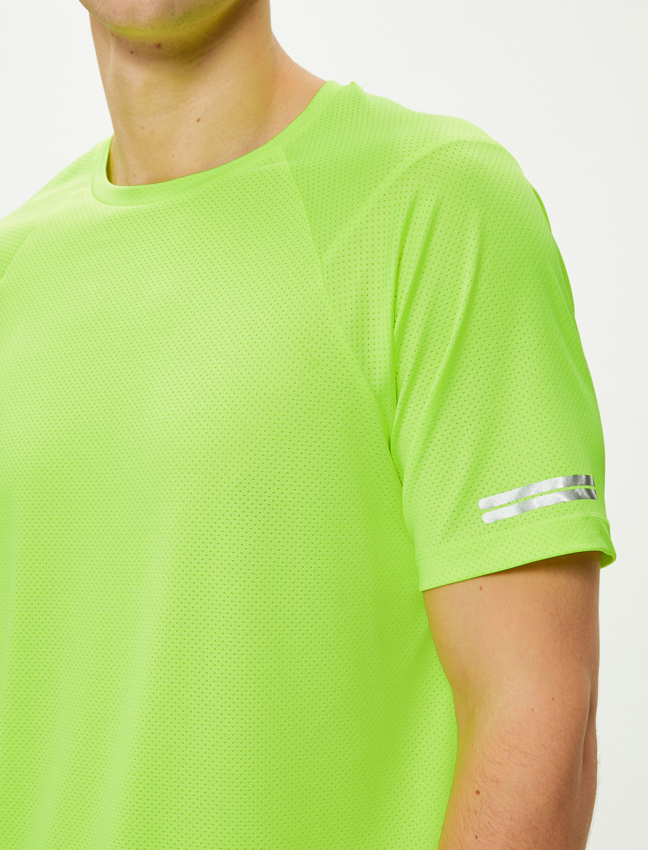 Spor Tişört Arkası Slogan Baskılı Bisiklet Yaka Reglan Kollu