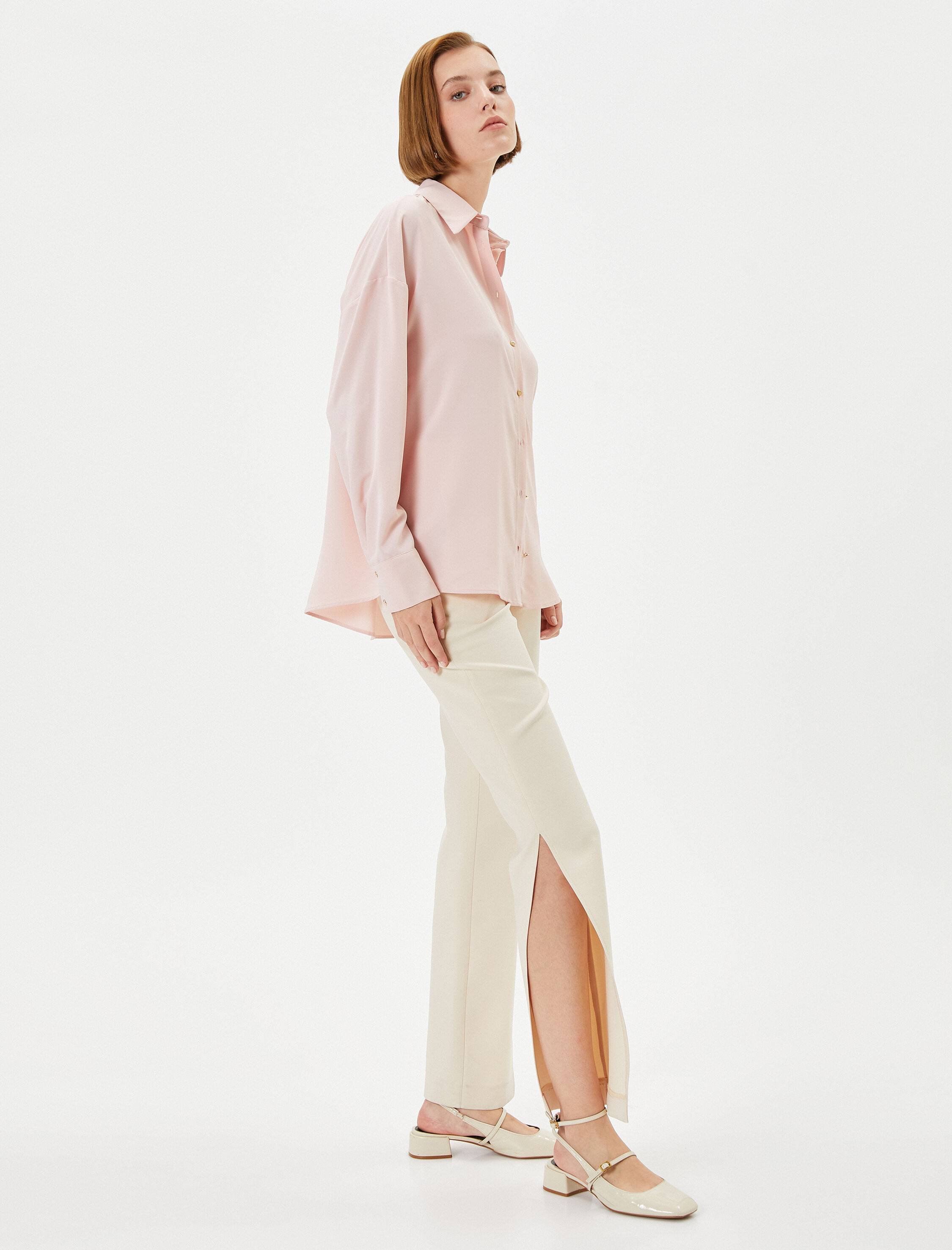   Uzun Kollu Gömlek Düğmeli Klasik Yaka