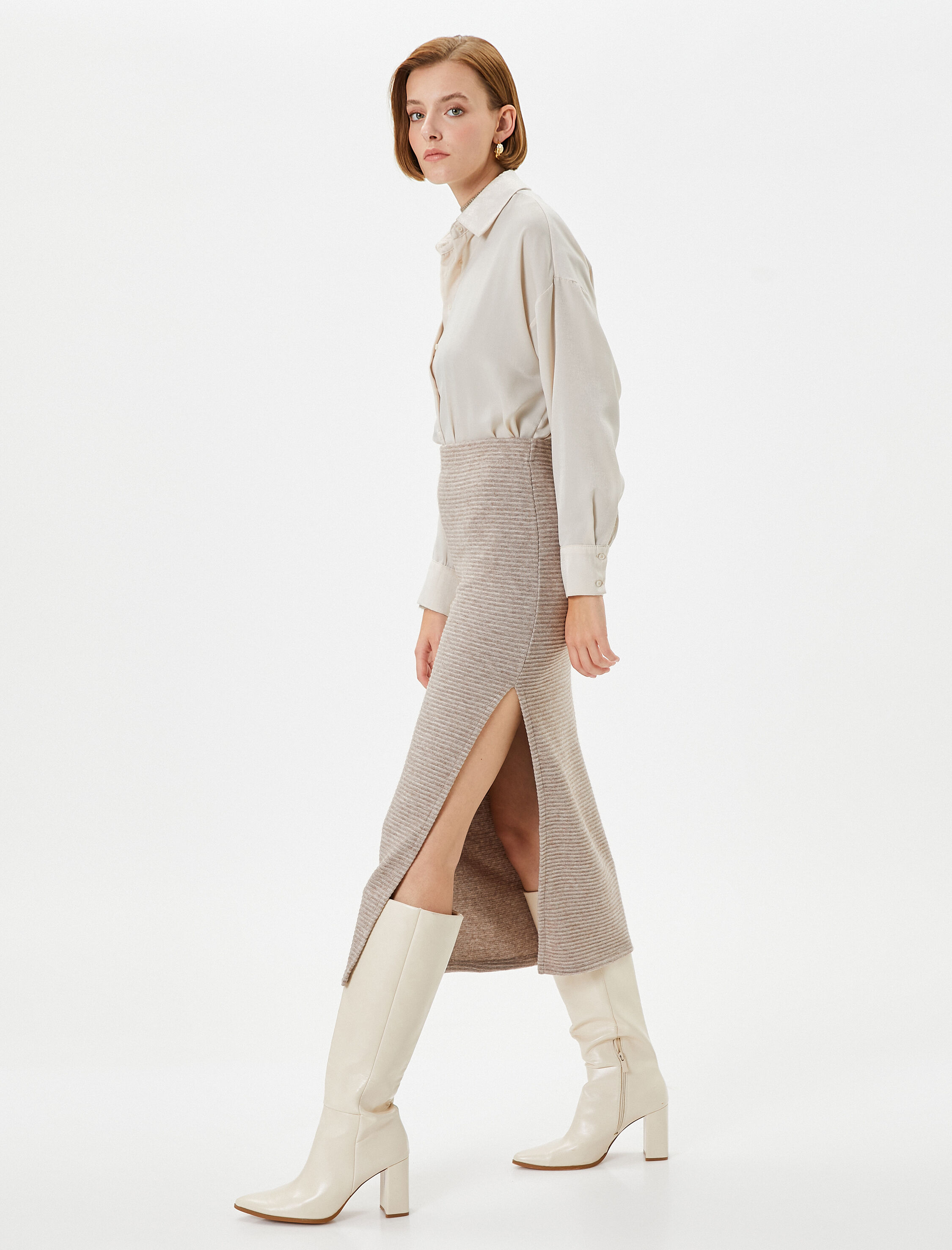   Midi Boy Triko Etek Yüksek Bel Yırtmaç Detaylı