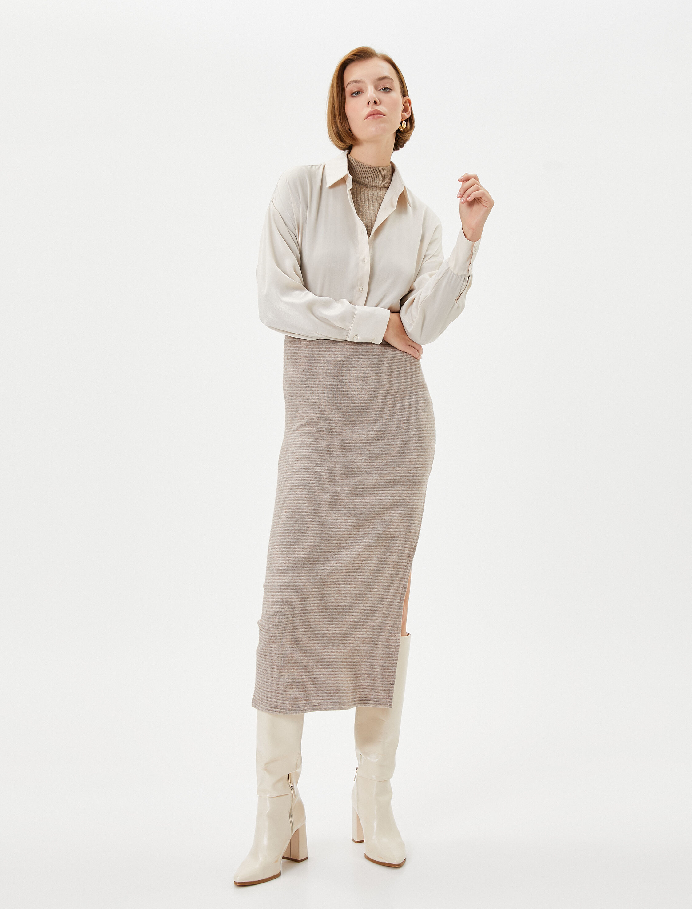   Midi Boy Triko Etek Yüksek Bel Yırtmaç Detaylı