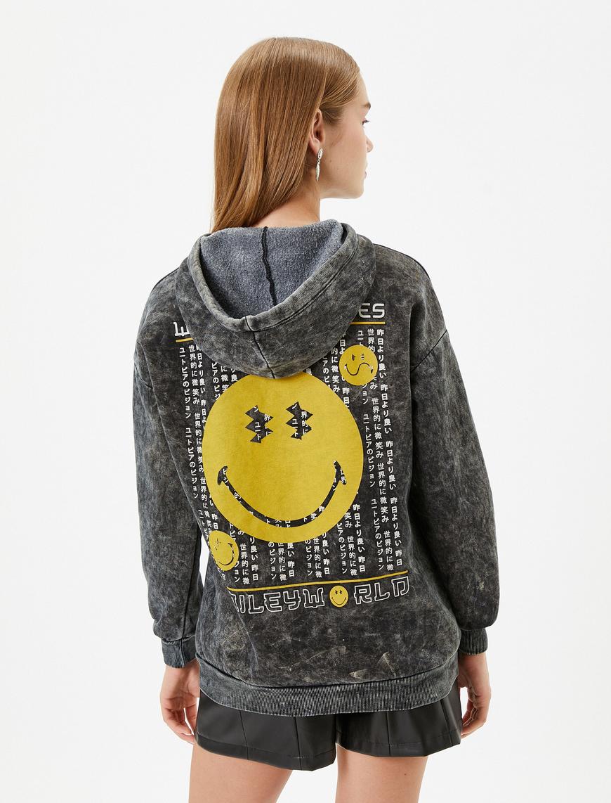   SmileyWorld® Kapşonlu Sweatshirt Lisanslı Rahat Kalıp Soluk Efektli Şardonlu Arkası Baskılı Pamuklu