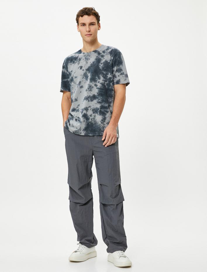  Bisiklet Yaka Tişört Batik Görünümlü Kısa Kollu Pamuklu