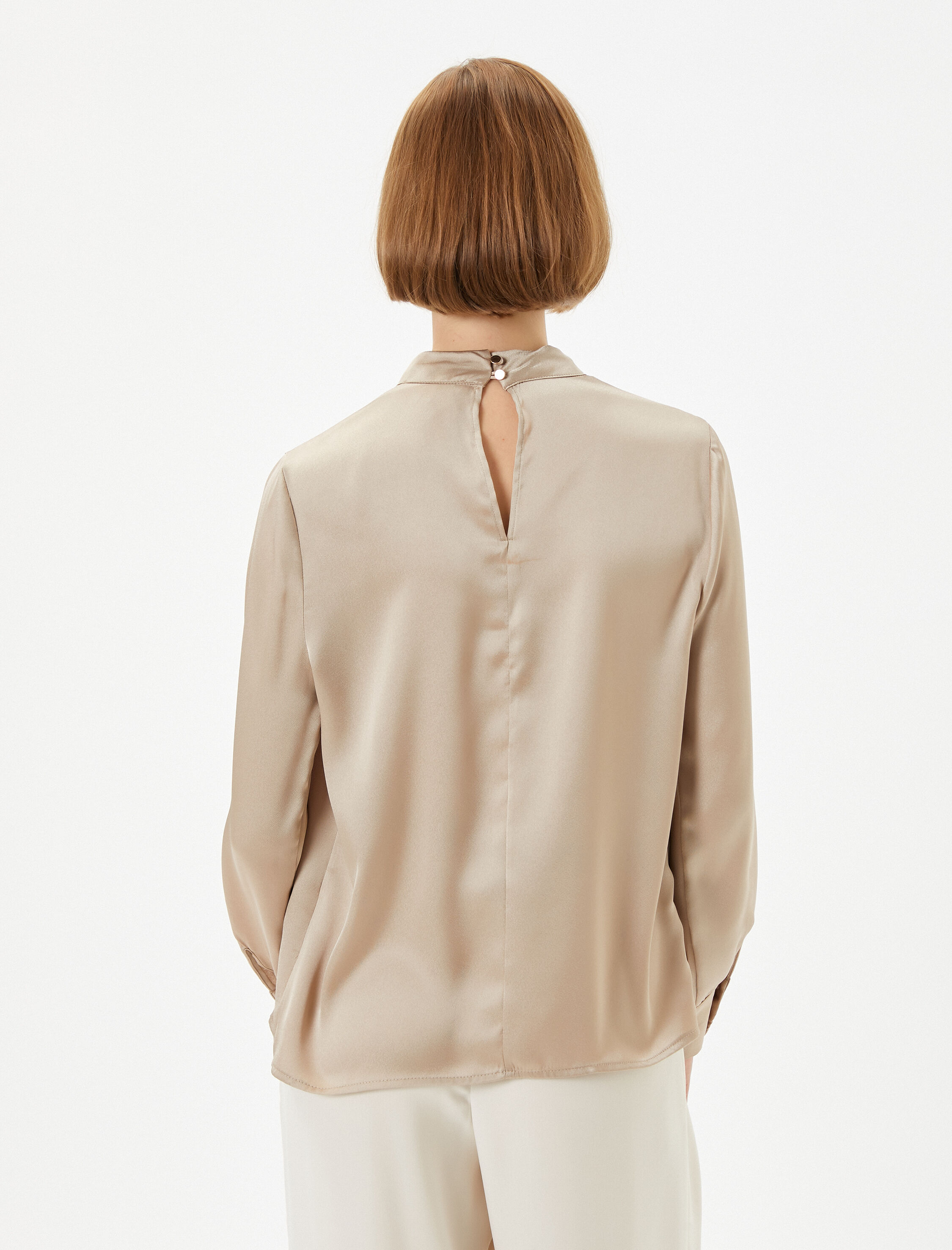   Saten Bluz Uzun Kollu Dik Yaka Drapeli