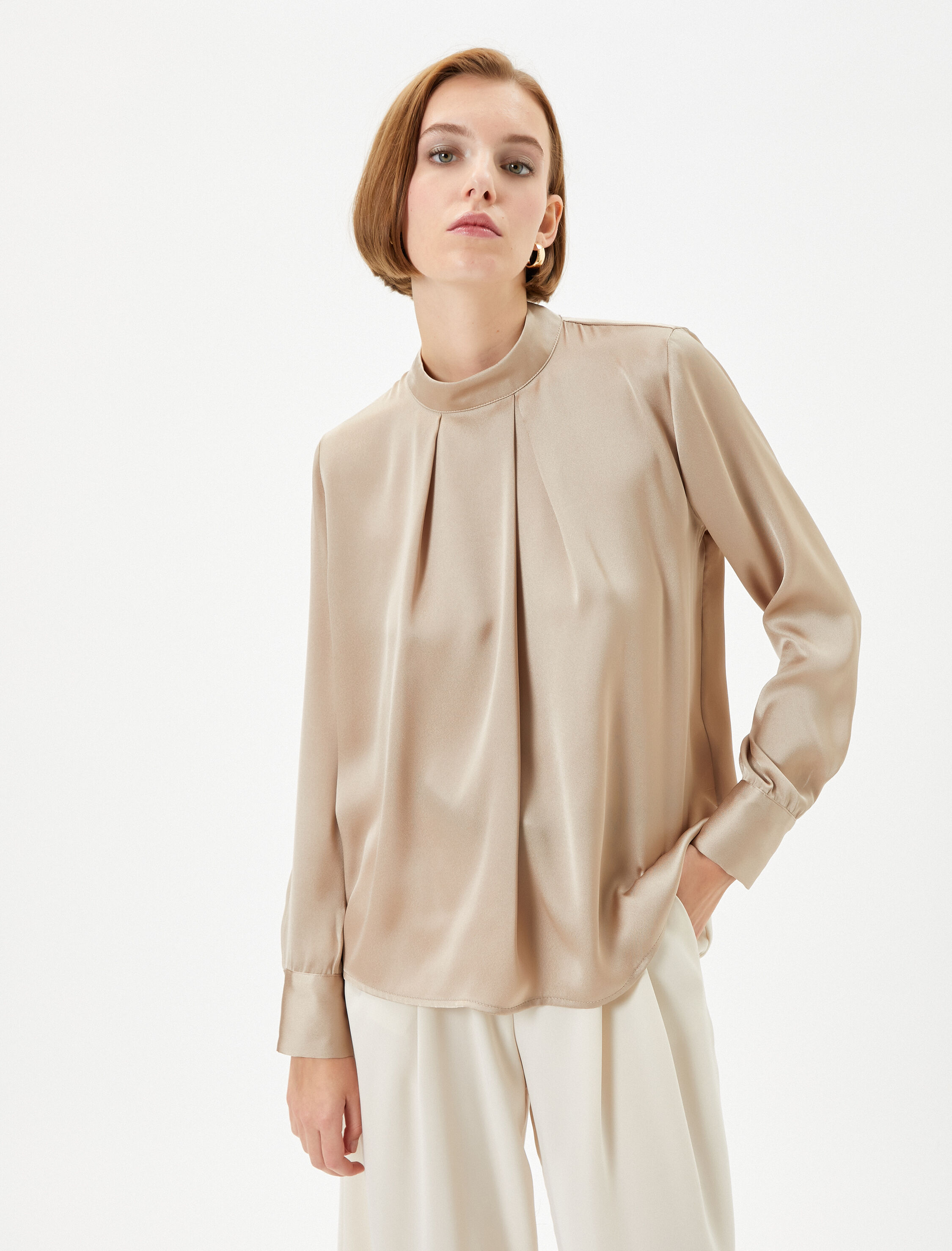   Saten Bluz Uzun Kollu Dik Yaka Drapeli