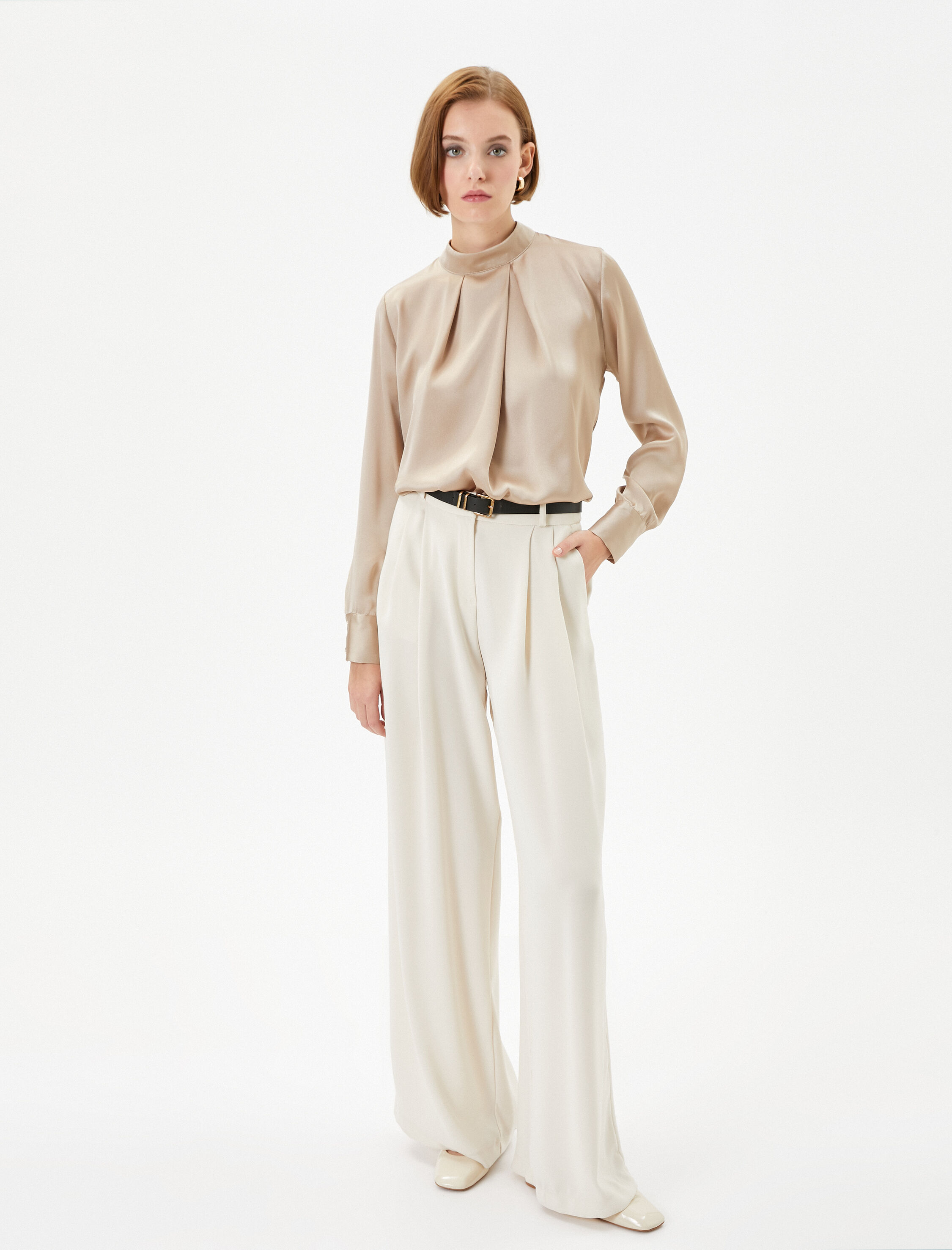   Saten Bluz Uzun Kollu Dik Yaka Drapeli