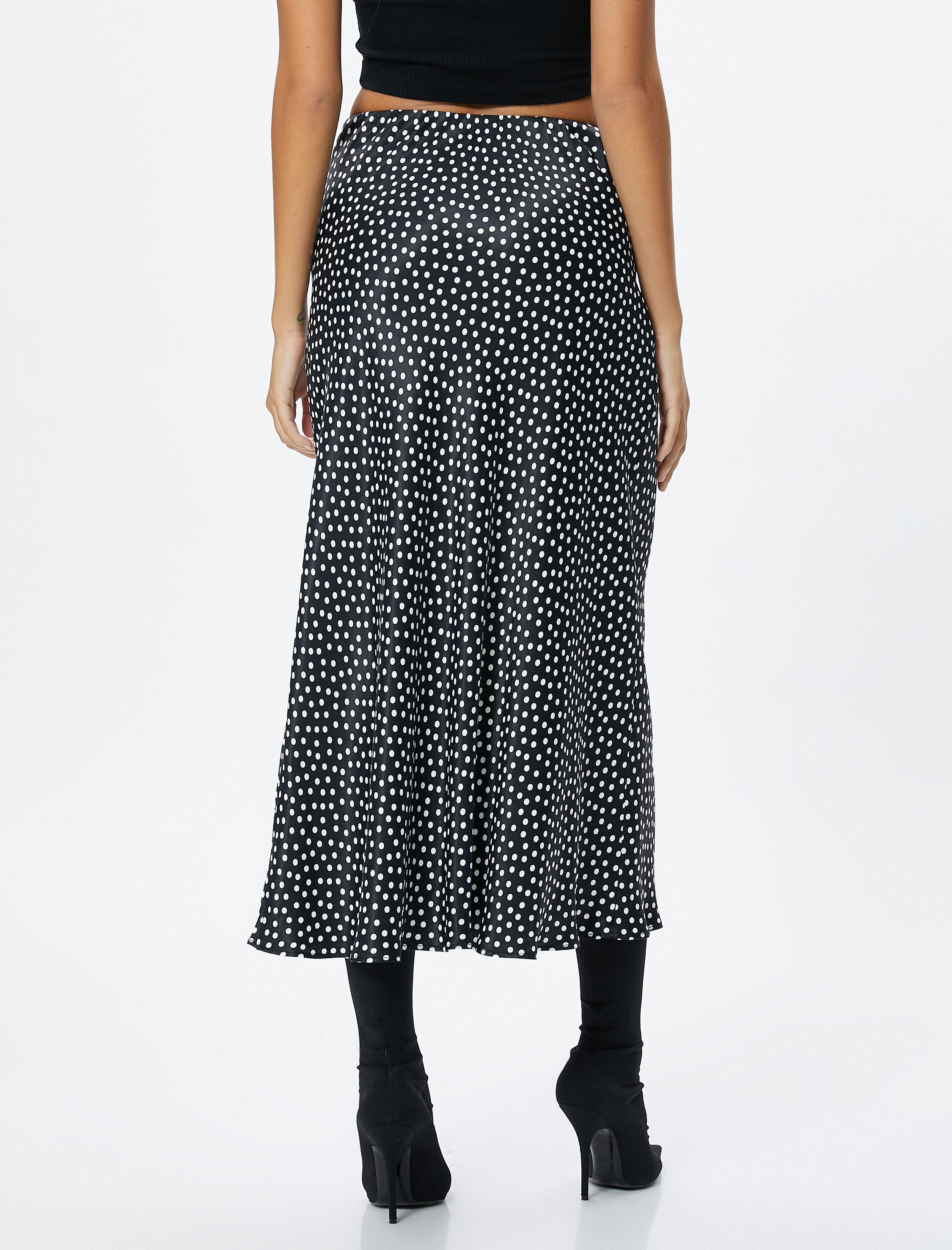   Saten Etek Puantiyeli Normal Bel