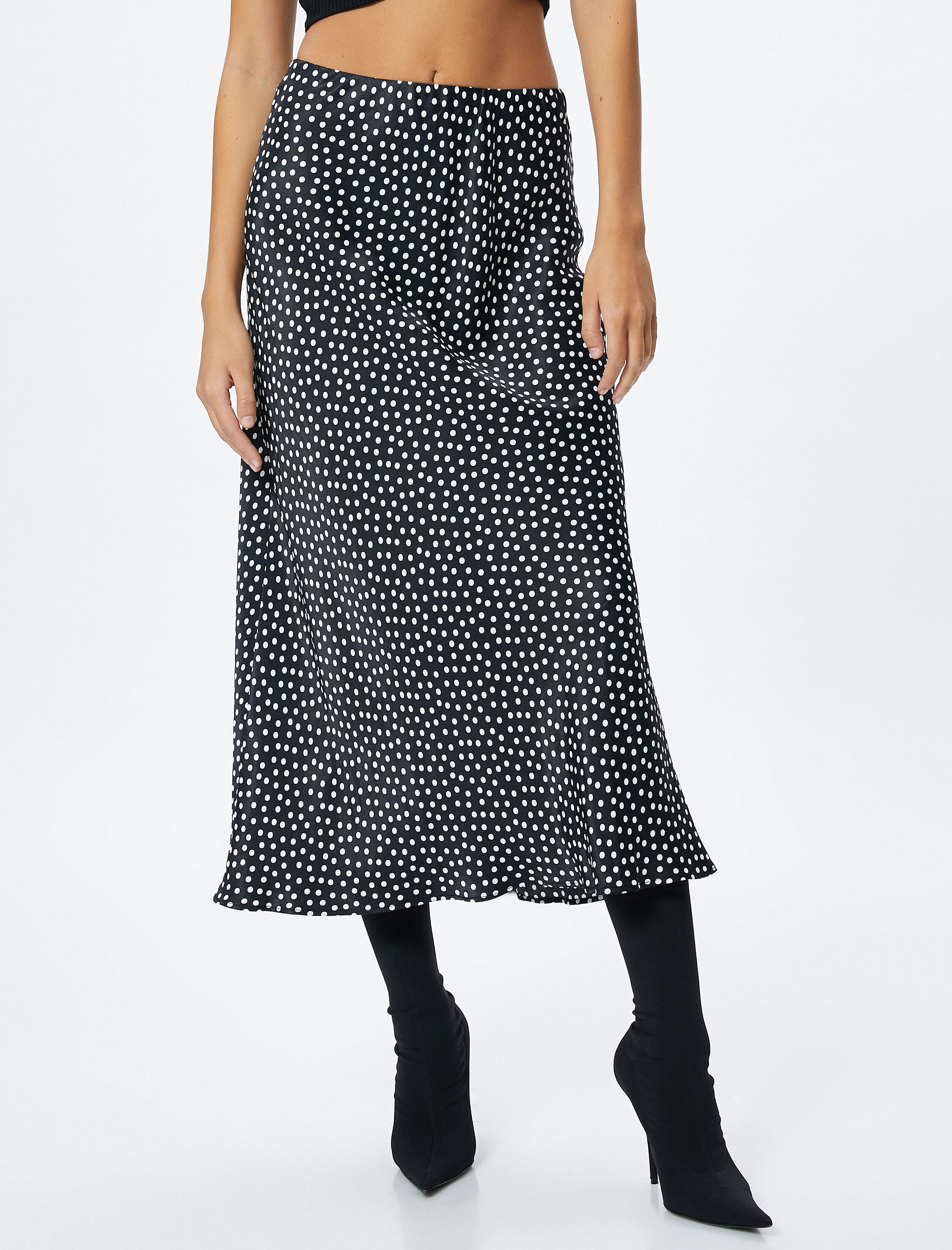   Saten Etek Puantiyeli Normal Bel