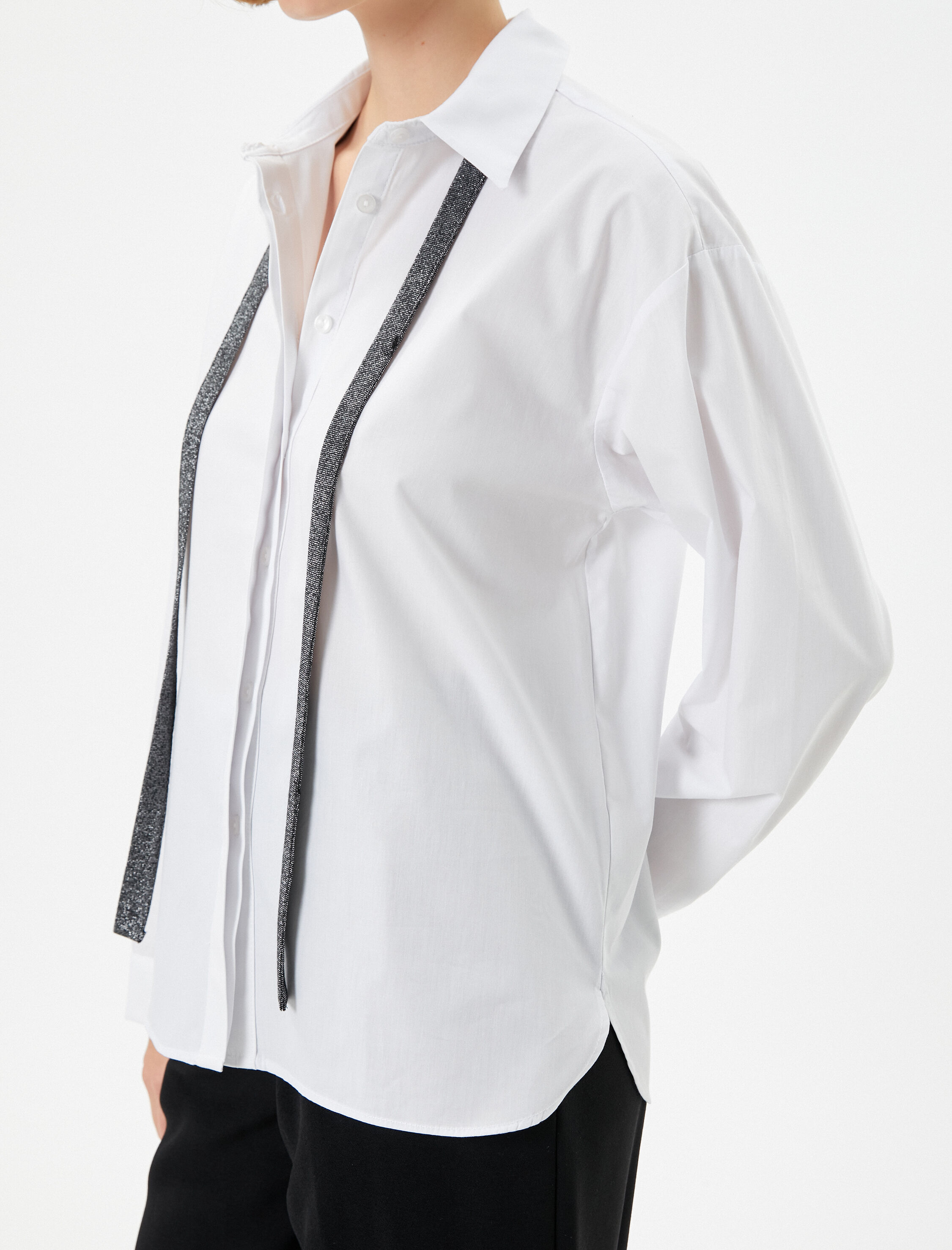   Fular Yaka Gömlek Uzun Kollu Düğmeli Pamuklu