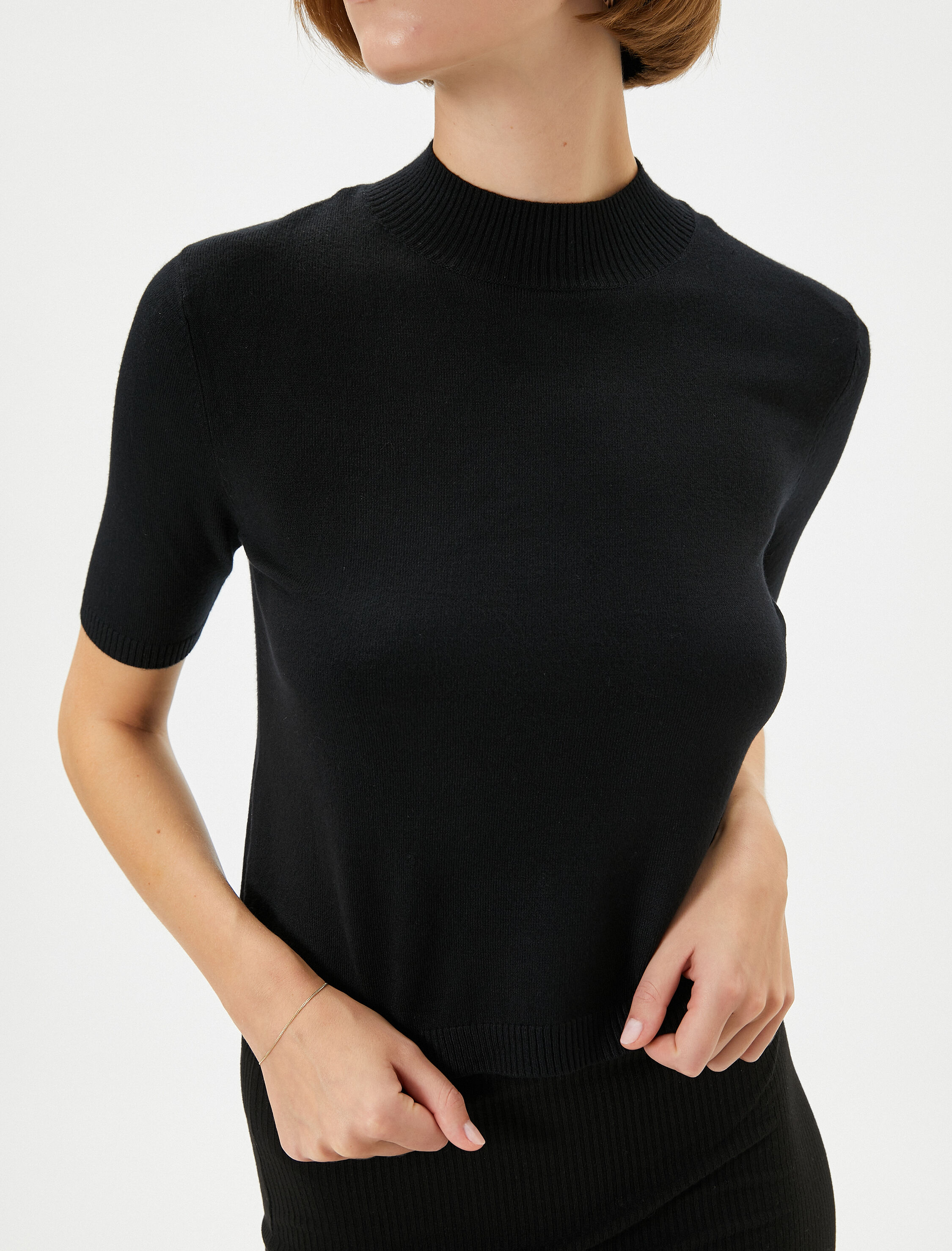   Triko Kazak Kısa Kollu Dik Yaka