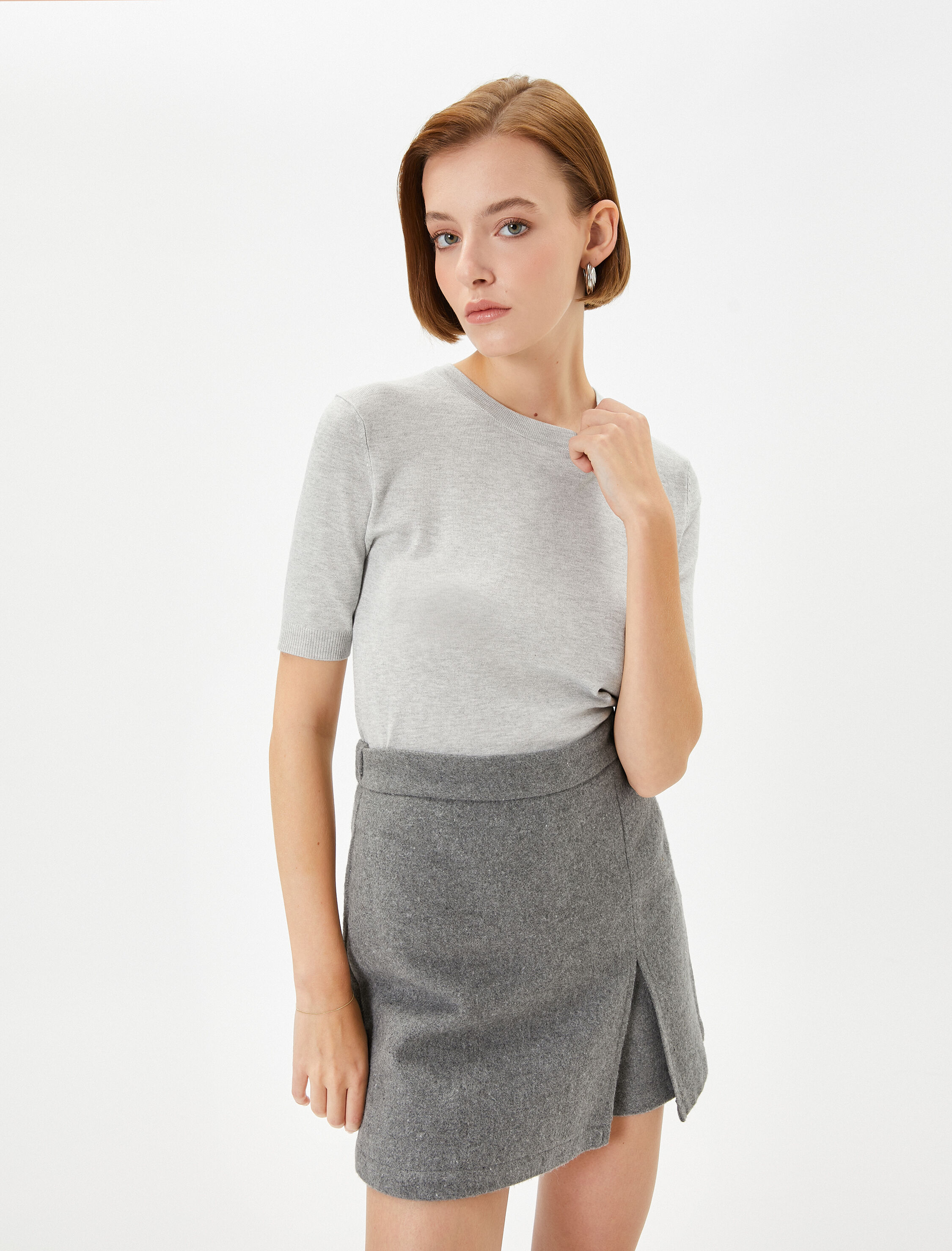   Triko Kazak Kısa Kollu Bisiklet Yaka Standart Kesim