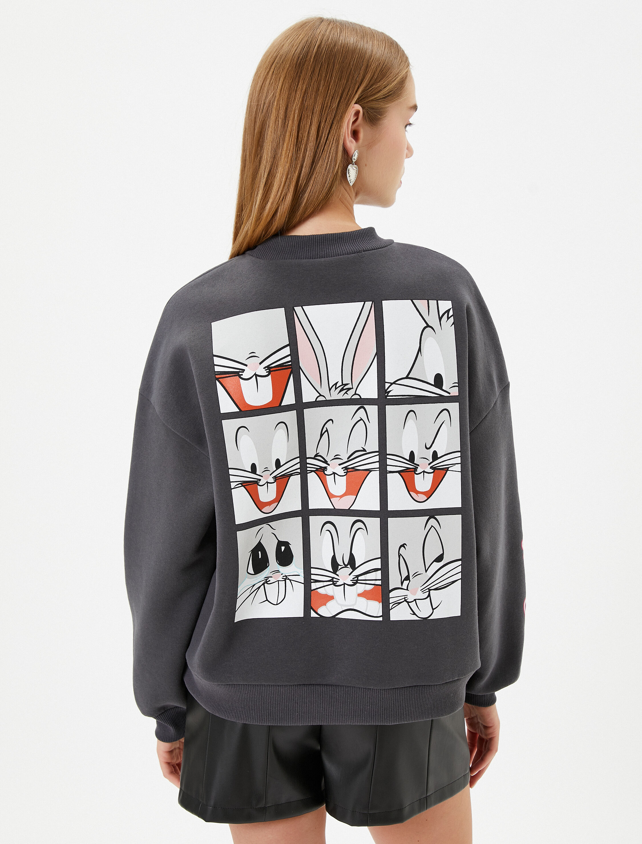 Bugs Bunny Sweatshirt Arkası Baskılı Lisanslı Rahat Kalıp Şardonlu Dik Yaka