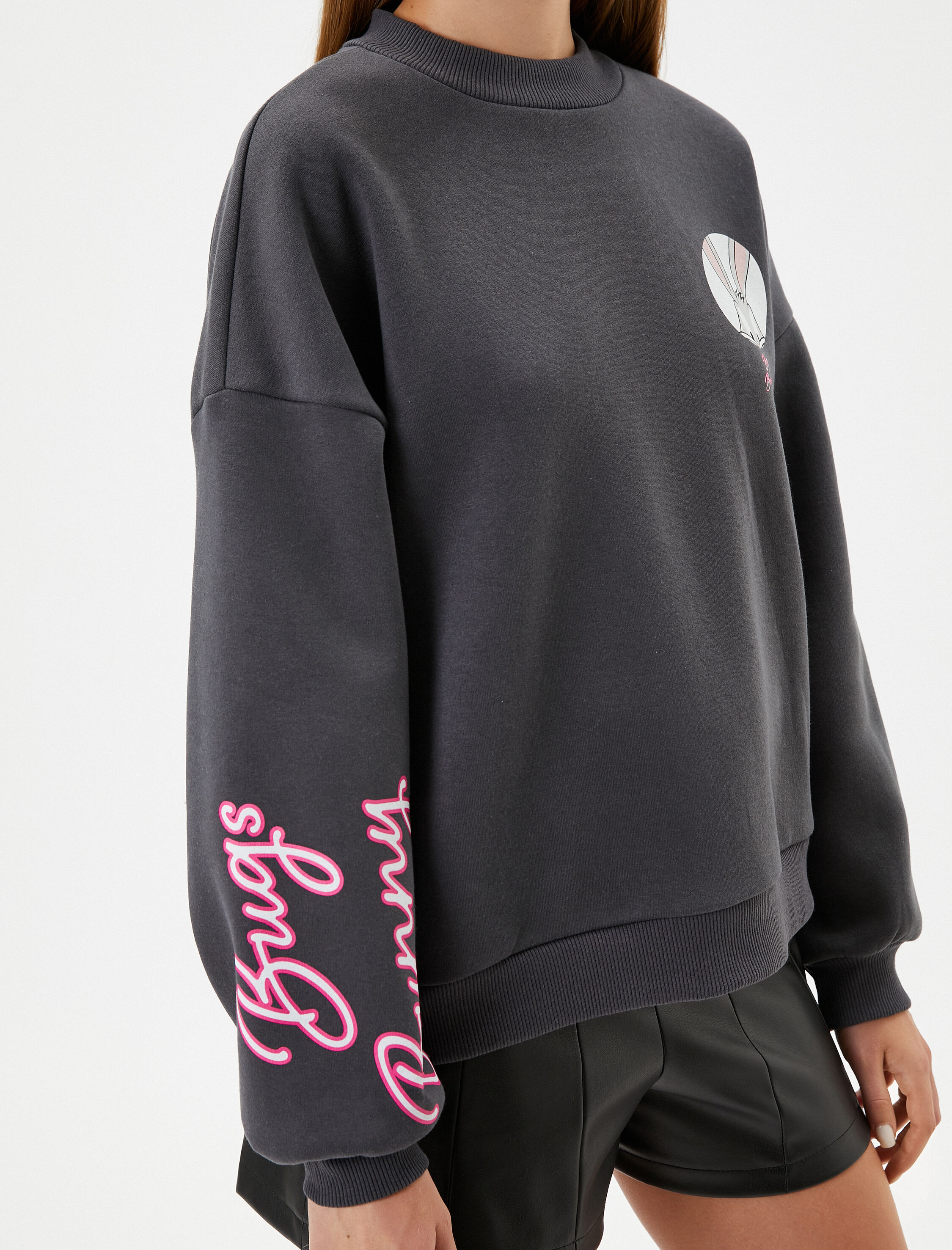 Bugs Bunny Sweatshirt Arkası Baskılı Lisanslı Rahat Kalıp Şardonlu Dik Yaka