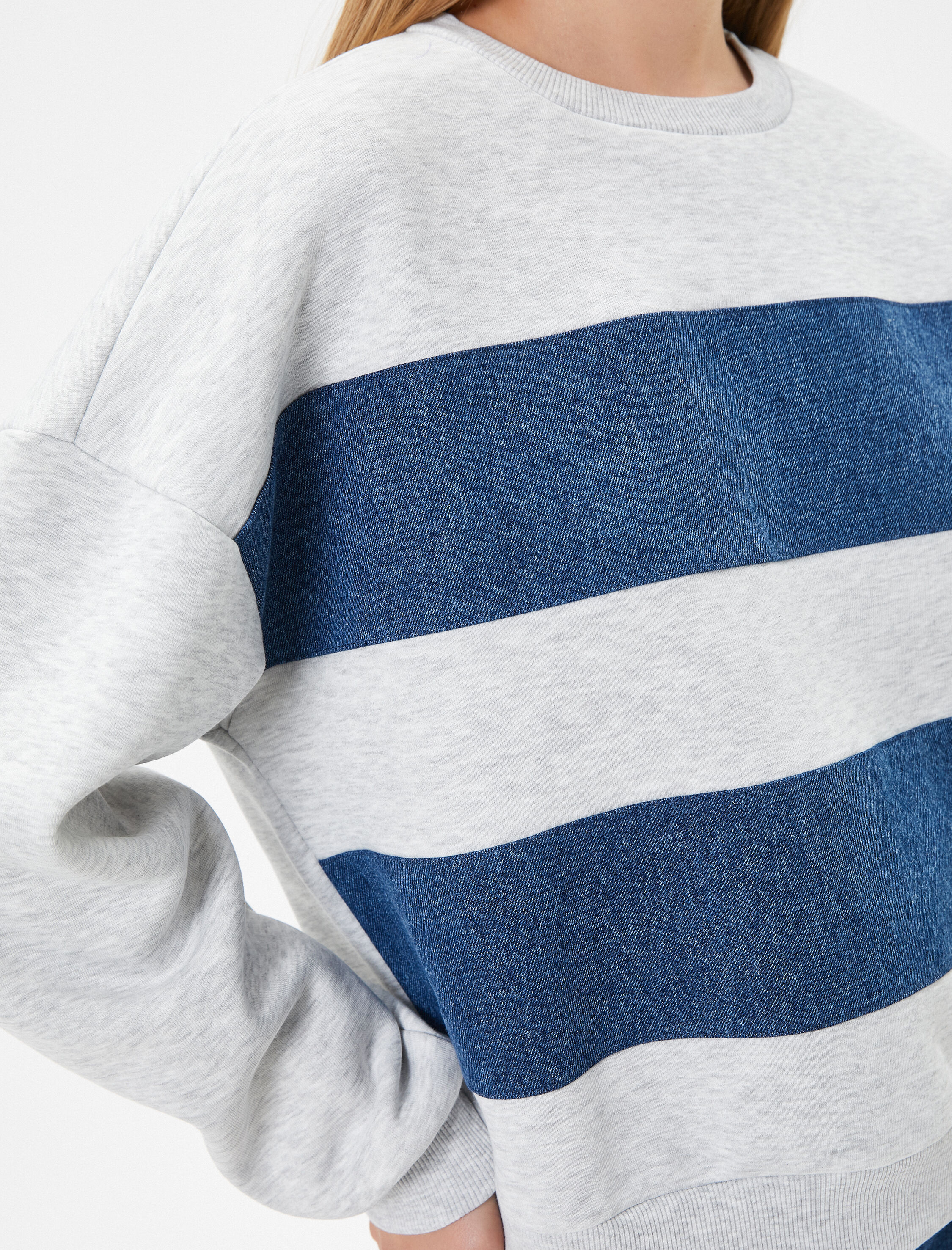   Sweathirt Şardonlu Uzun Kollu Bisiklet Yaka