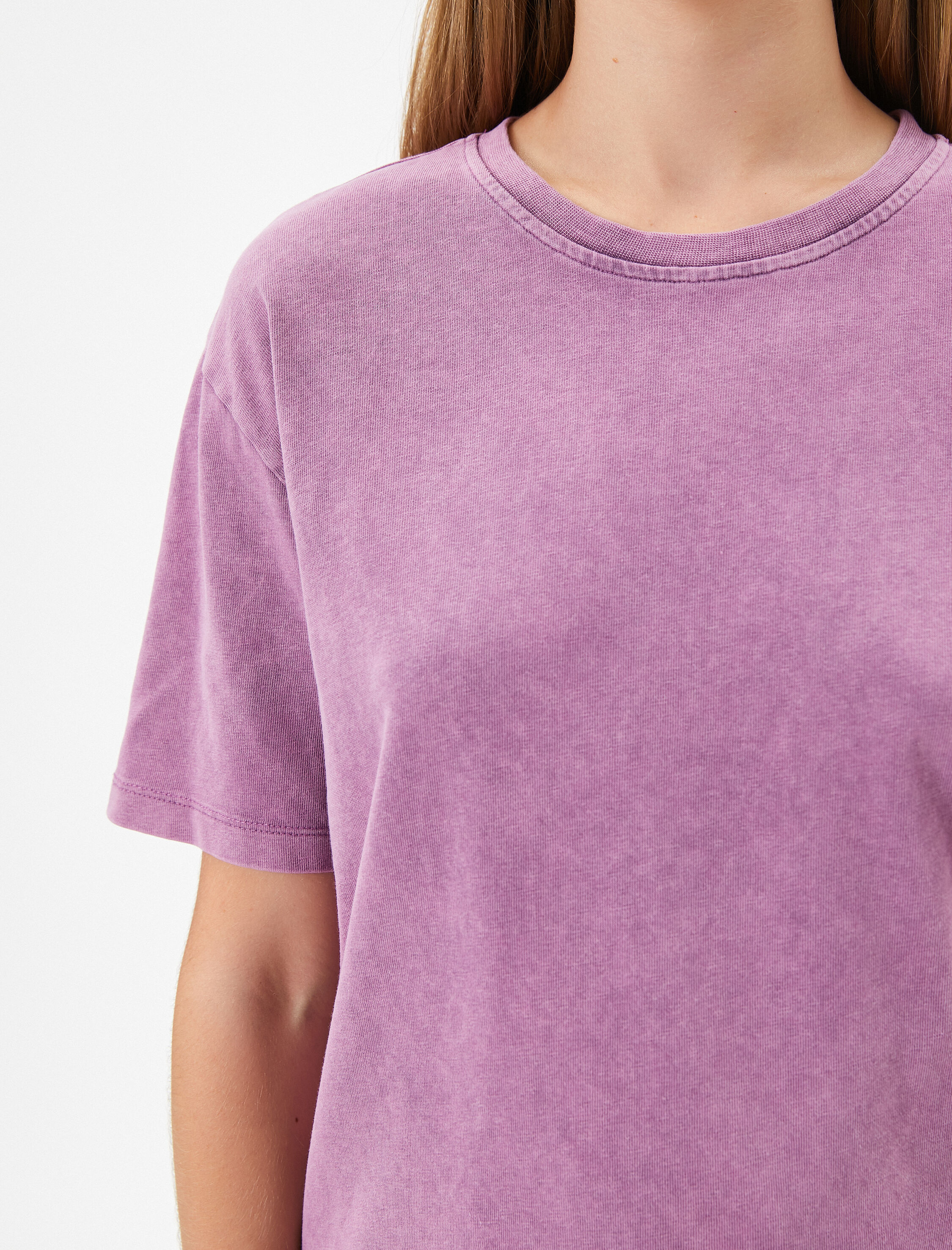   Oversize Tişört Soluk Efektli Kısa Kollu Bisiklet Yaka Pamuklu