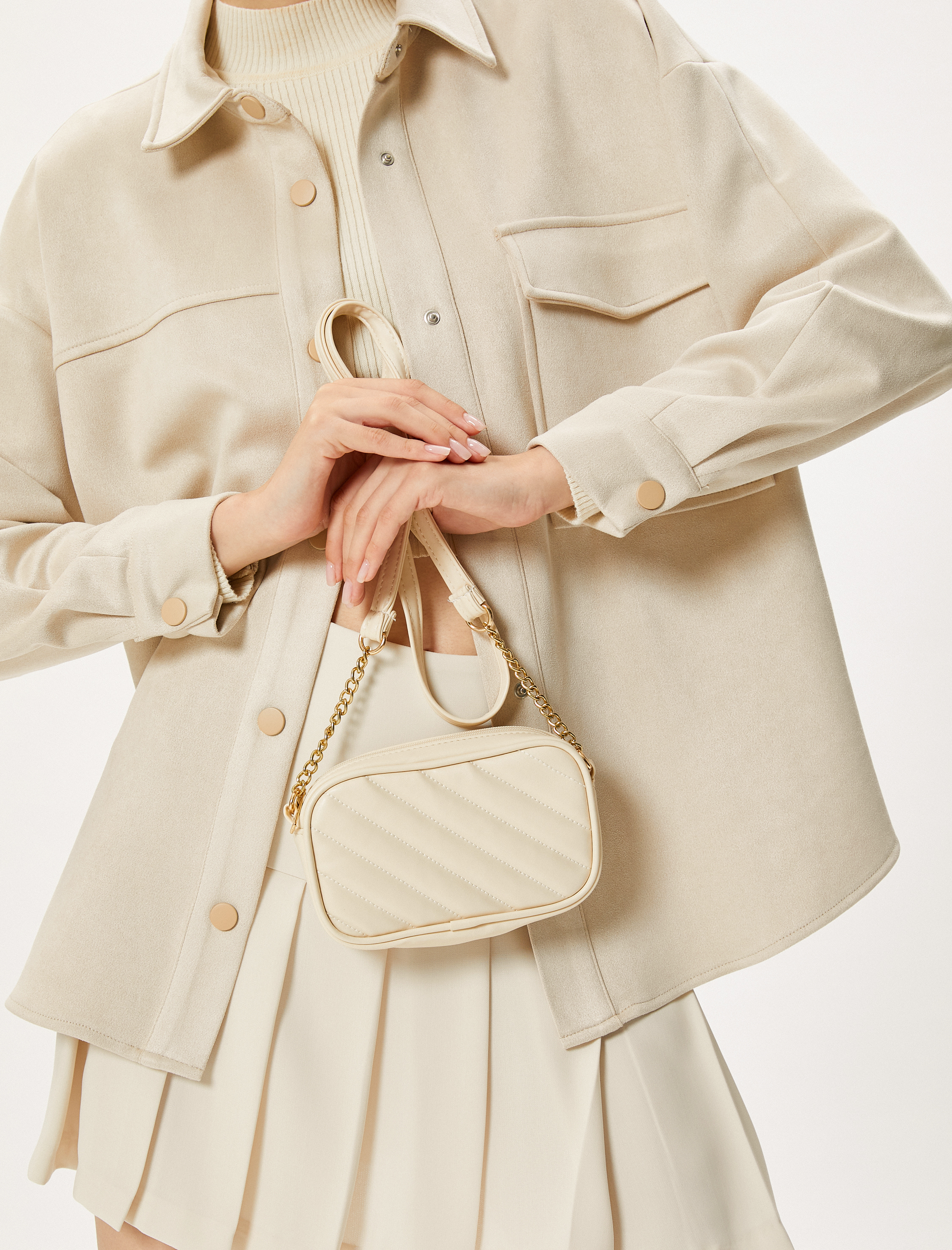  Kadın Çapraz Çanta Suni Deri Zincirli Kapitoneli Fermuarlı Askılı