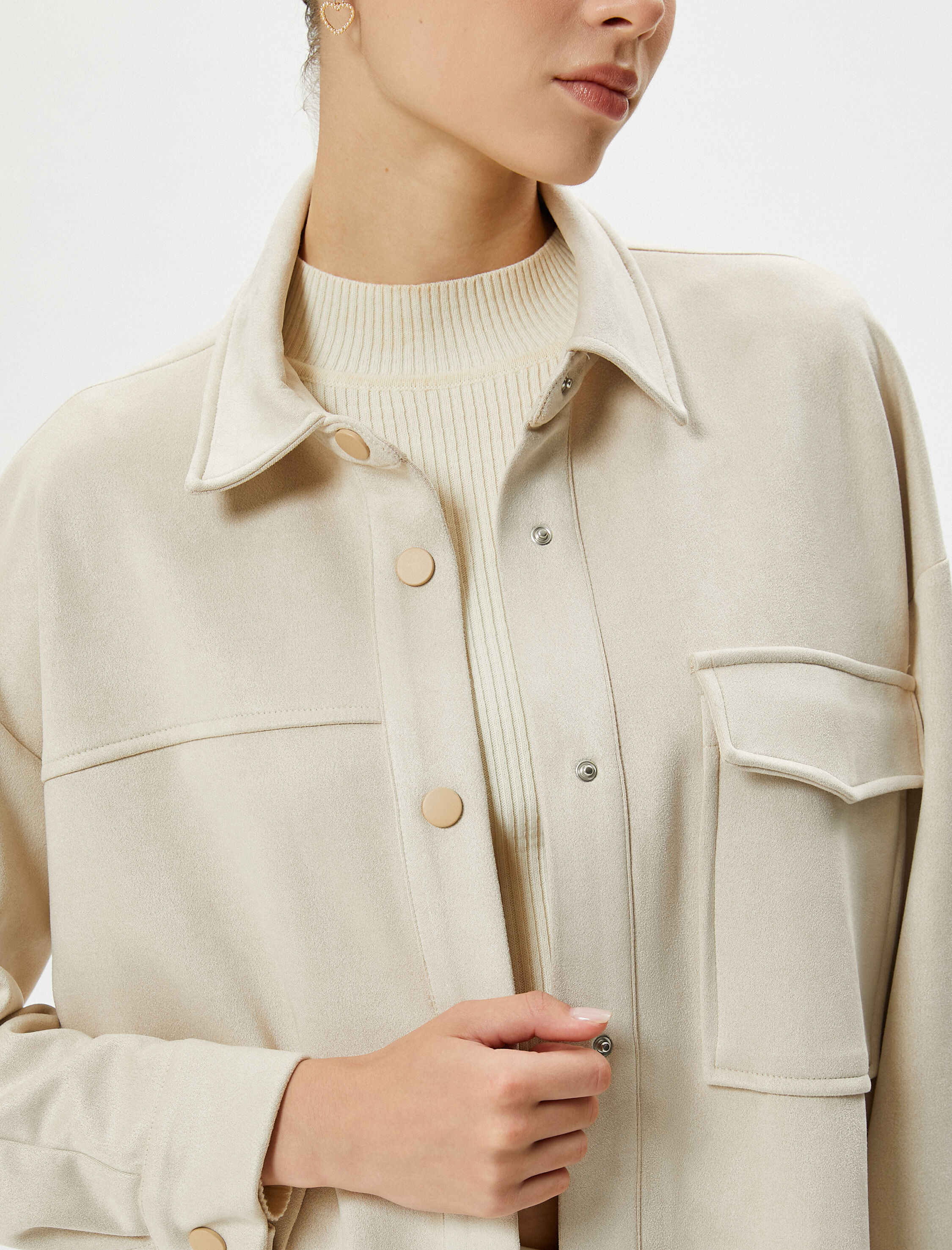   Oversize Gömlek Süet Görünümlü Kapaklı Cepli Düğmeli