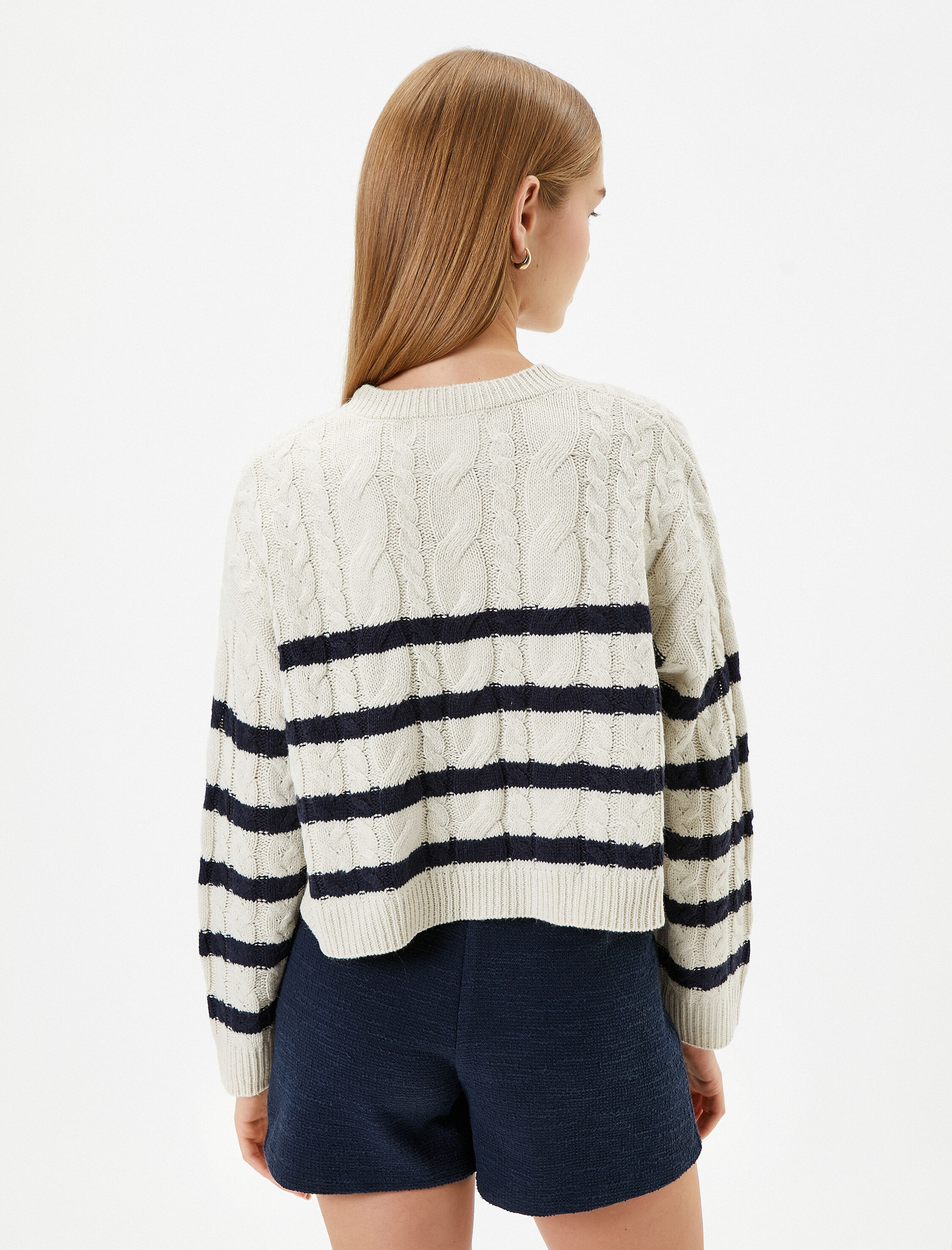   Crop Triko Kazak Bisiklet Yaka Uzun Kollu Saç Örgüsü Motifli