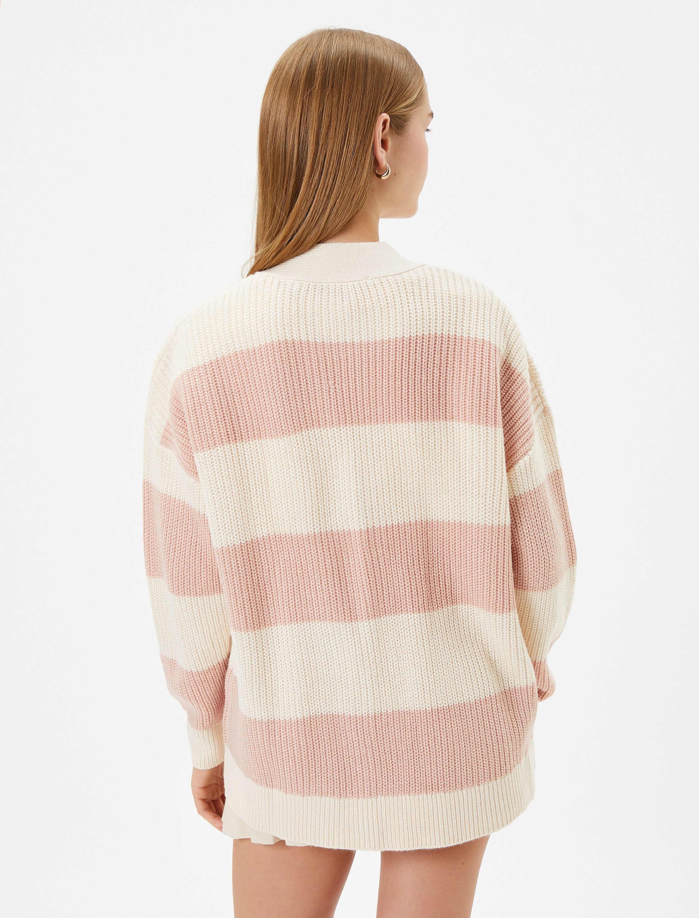   Uzun Hırka Rahat Kalıp V Yaka Düğmeli Uzun Kollu