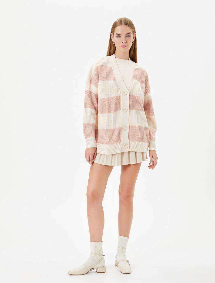  Uzun Hırka Rahat Kalıp V Yaka Düğmeli Uzun Kollu