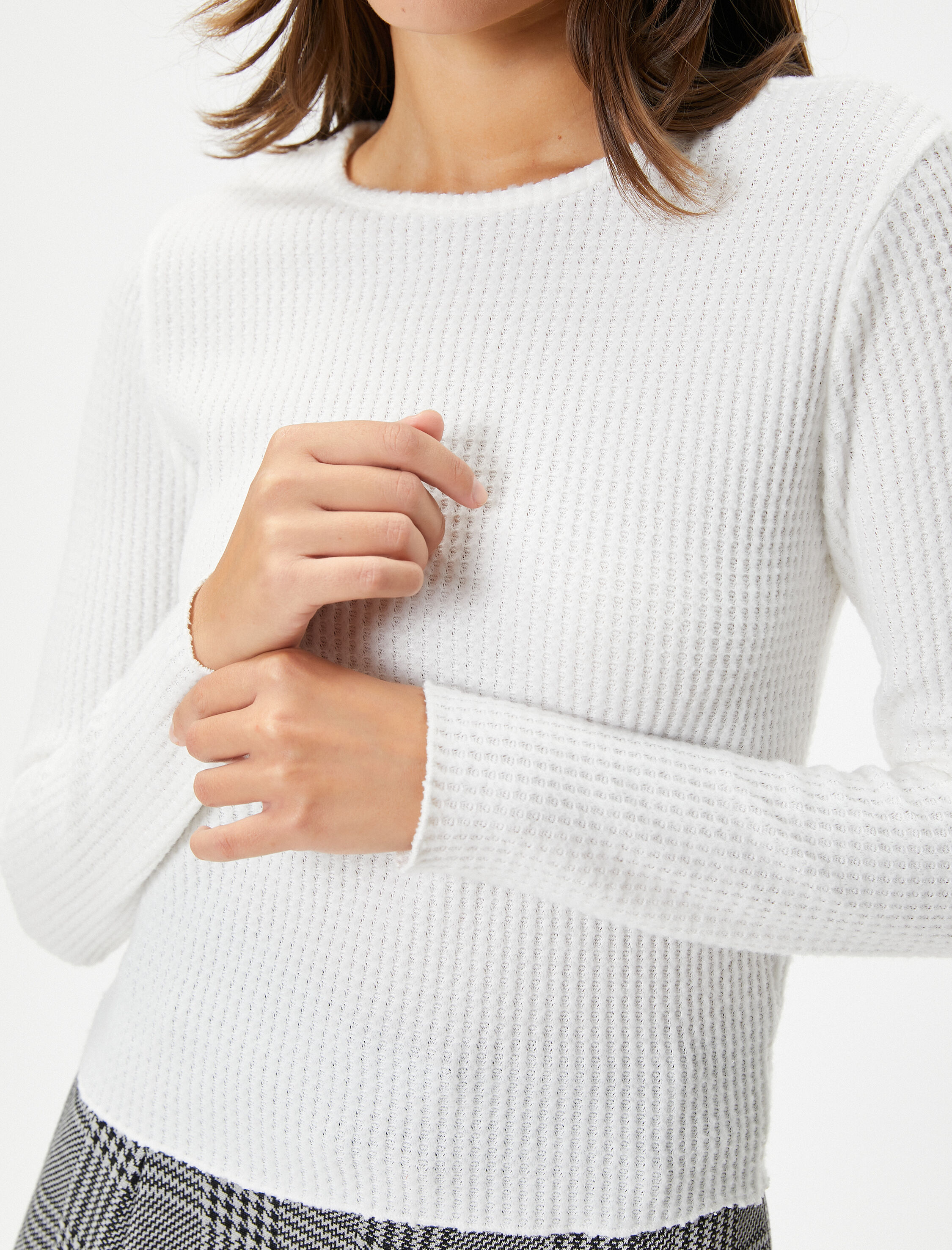   Uzun Kollu Tişört Bisiklet Yaka Dokulu