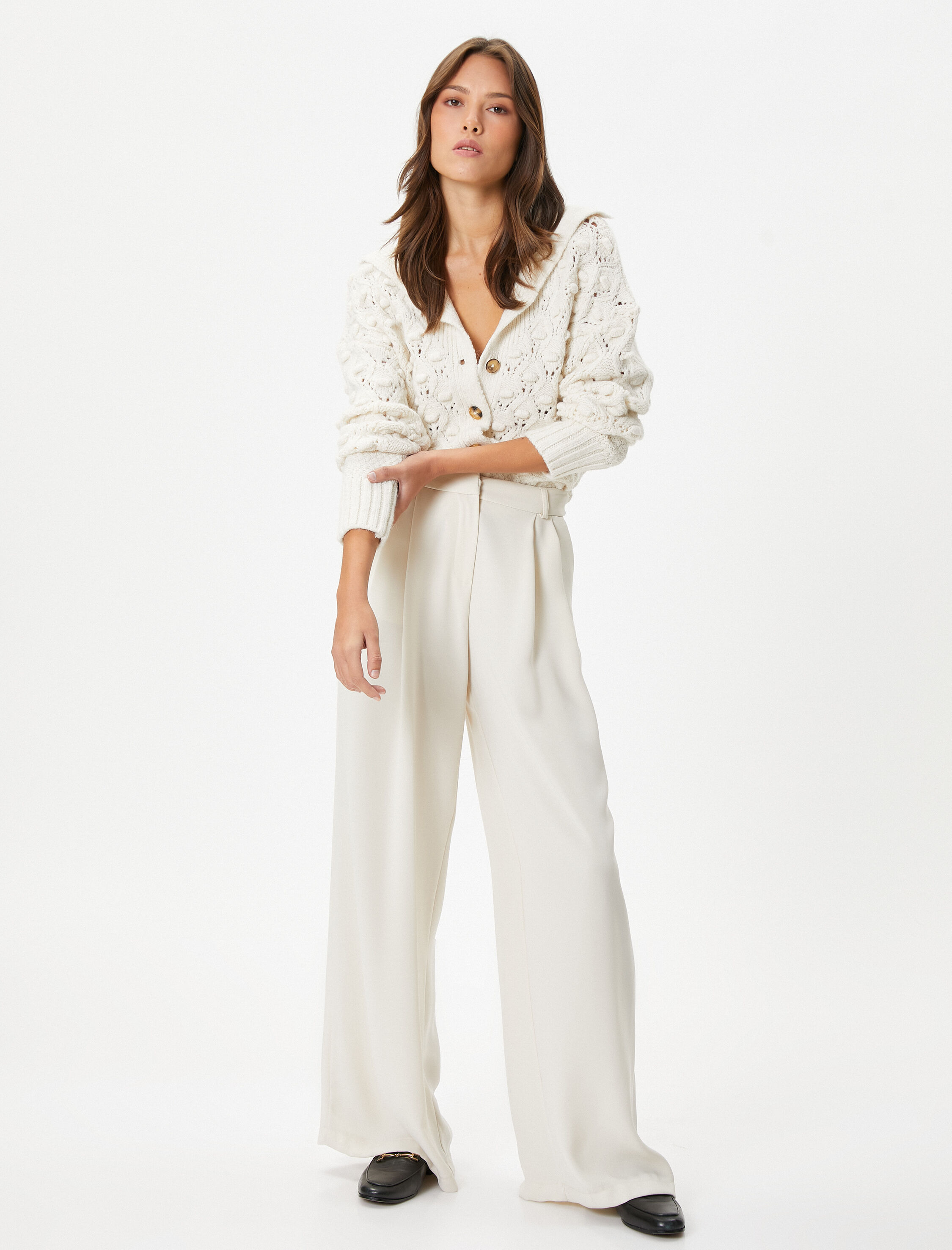 Ekru Kadın Oversize Örgü Hırka Düğmeli Dokulu Geniş V Yaka