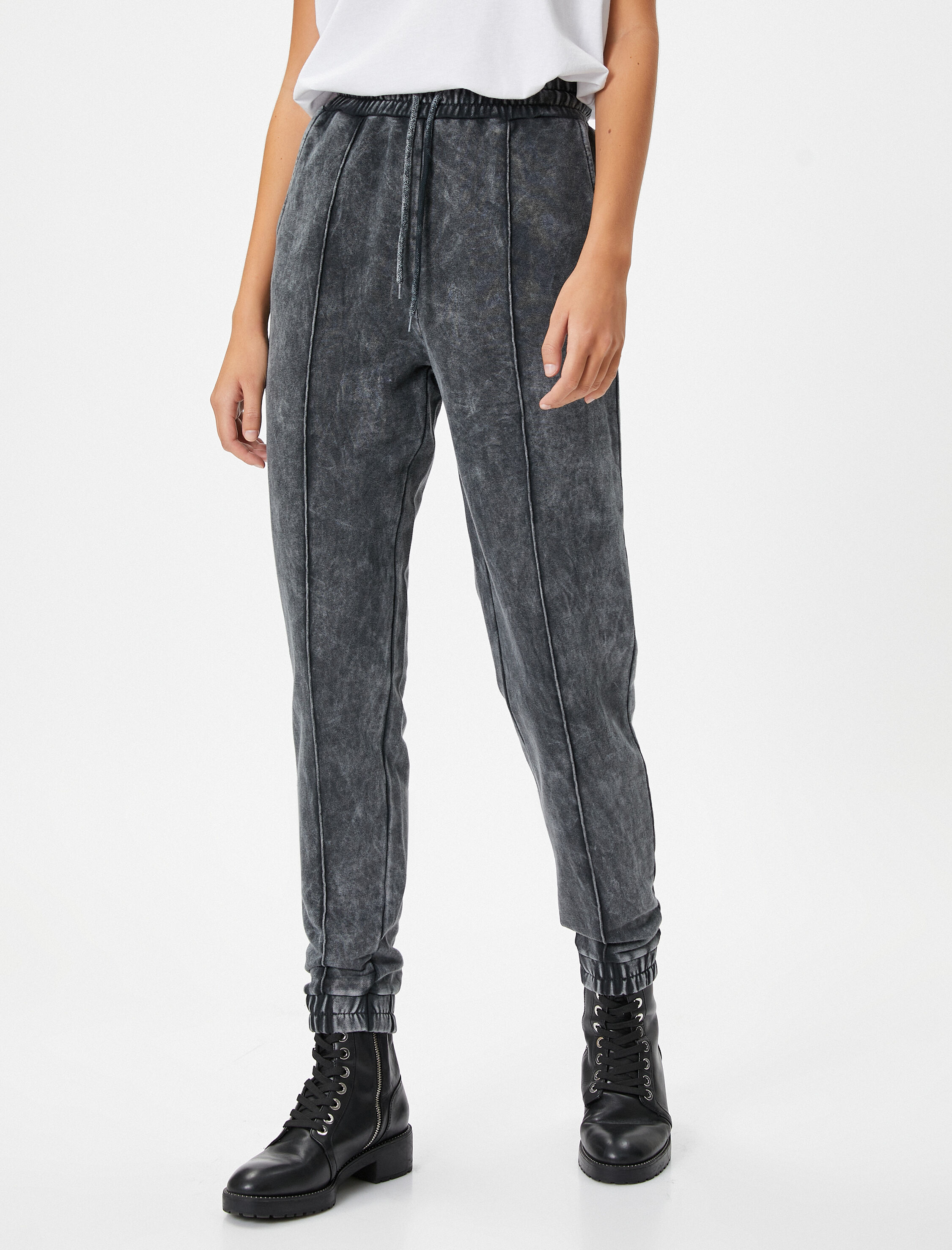   Jogger Eşofman Altı Eskitme Görünümlü Nervürlü Cepli