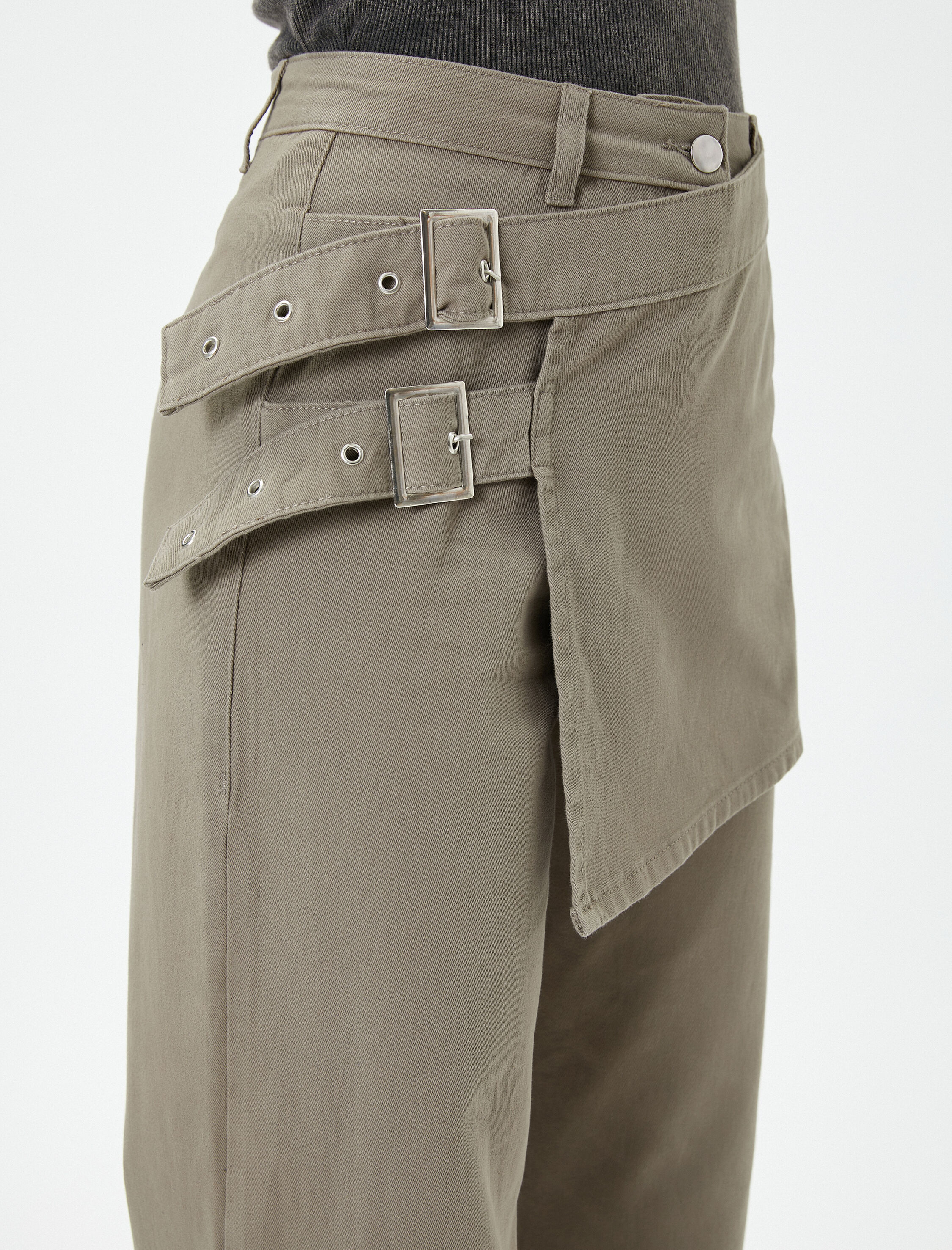   Önü Kruvaze Pantolon Bol Geniş Düz Paça Rahat Kalıp Kemer Detaylı Pamuklu