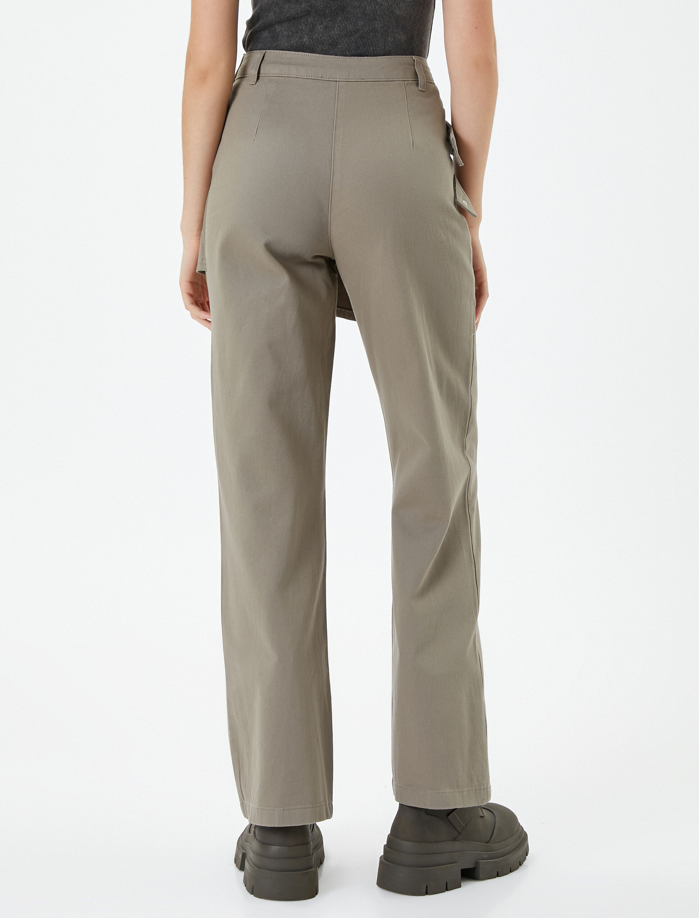   Önü Kruvaze Pantolon Bol Geniş Düz Paça Rahat Kalıp Kemer Detaylı Pamuklu