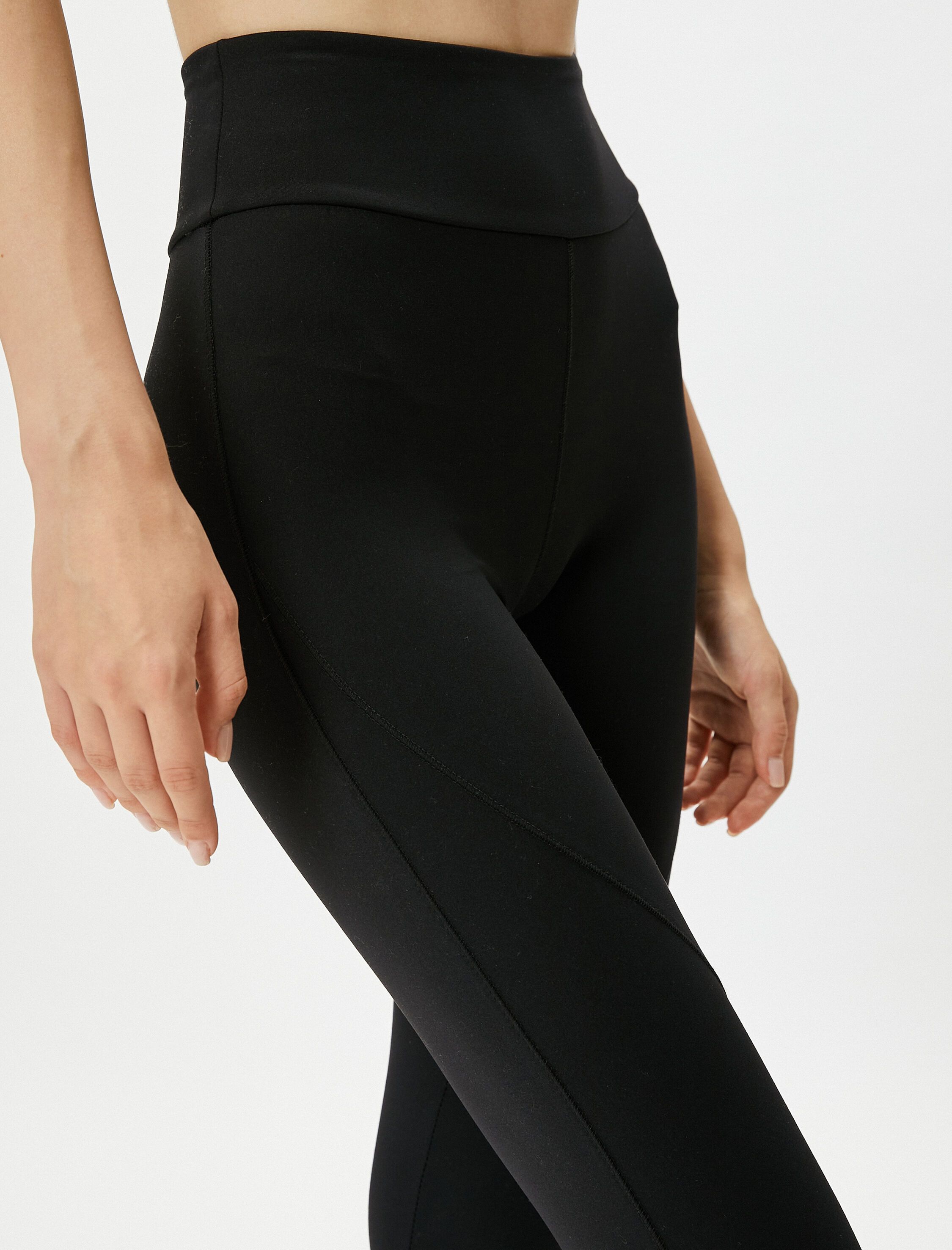   Yüksek Bel Spor Tayt Crop Paça Tuşe Yumuşak Dokulu