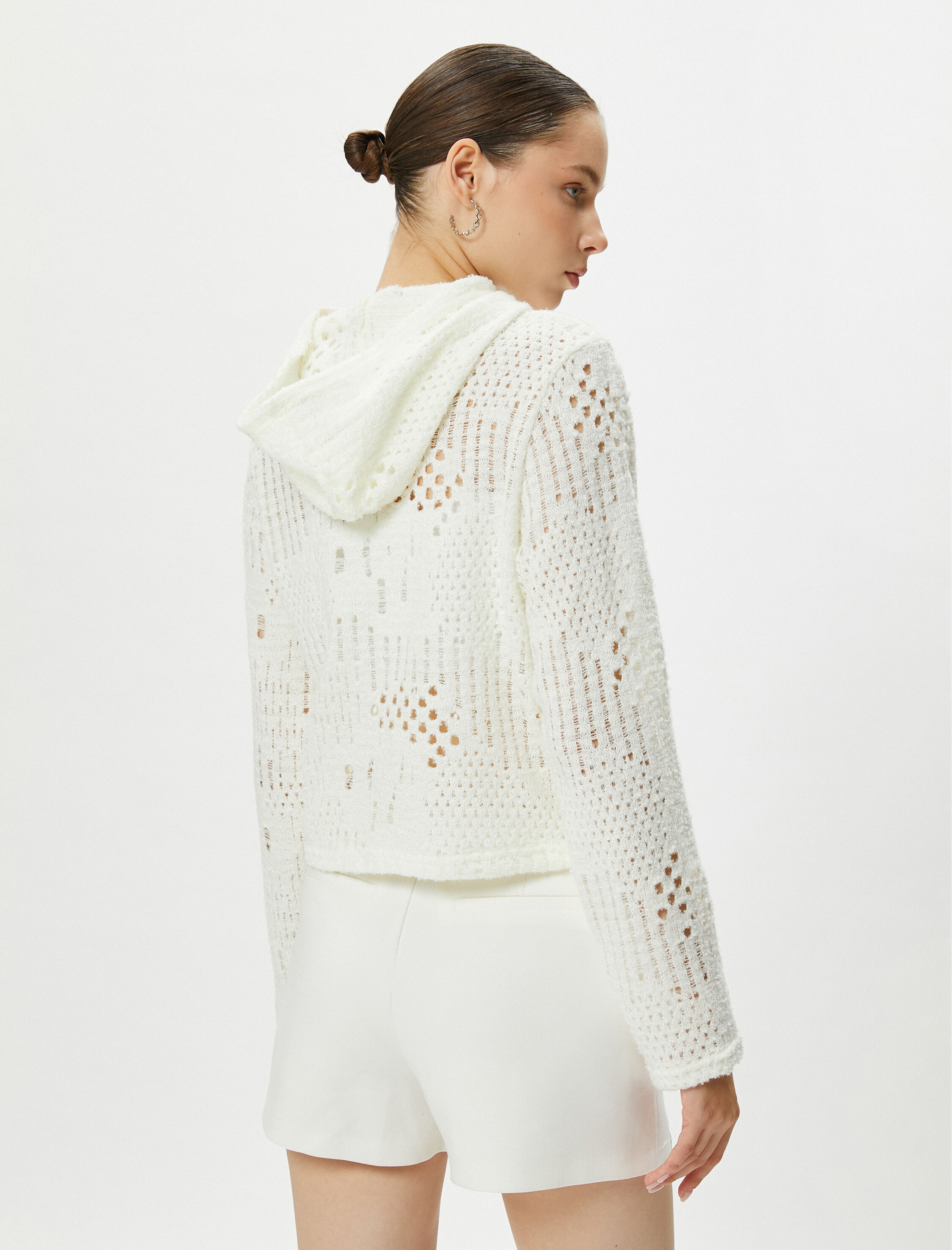   Ajurlu Kapşonlu Uzun Kollu Crop Tişört