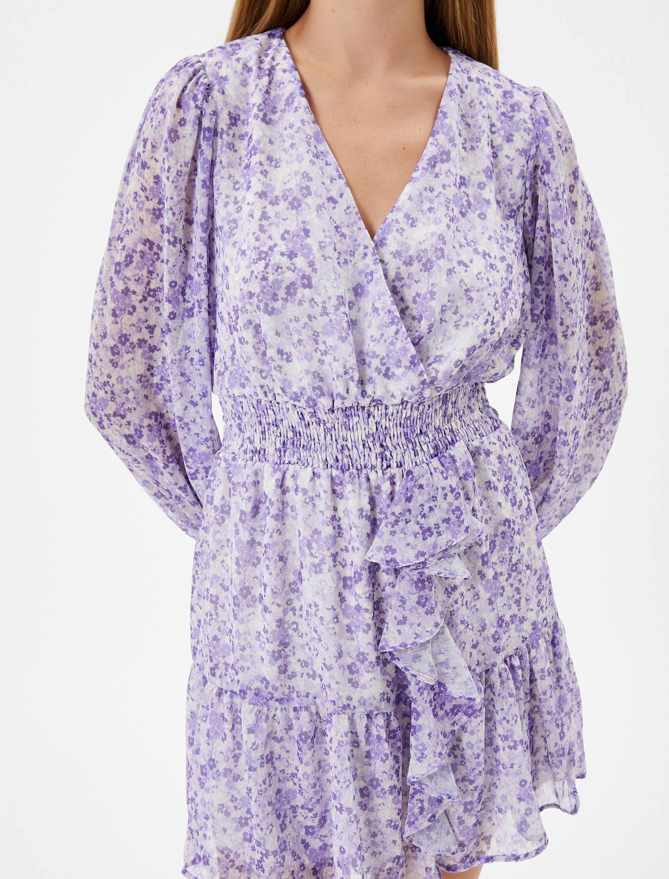   Çiçekli Kruvaze Mini Elbise Tüllü Uzun Balon Kollu Fırfır Detaylı