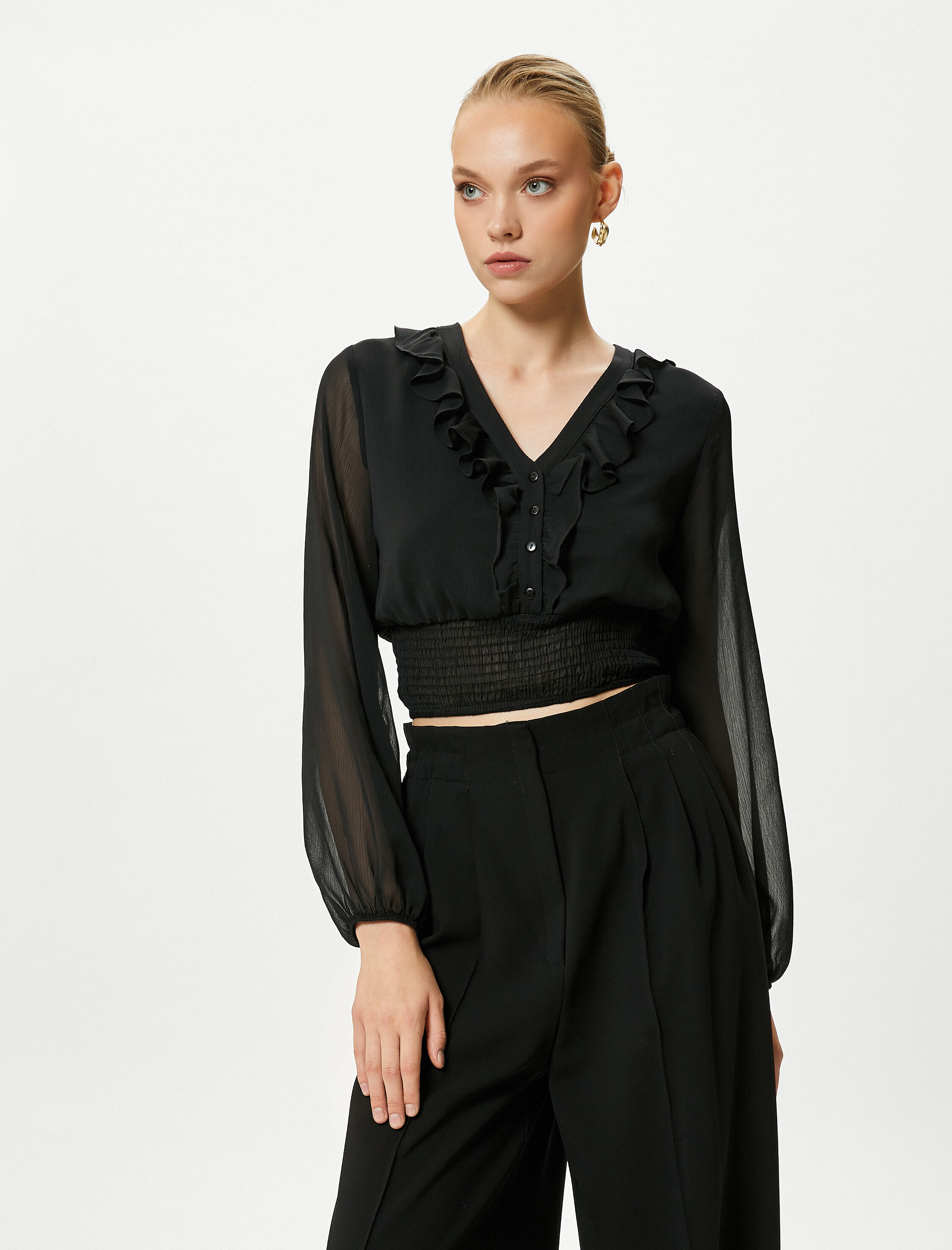 Şifon Crop Bluz Balon Kollu V Yaka Fırfırlı Düğmeli