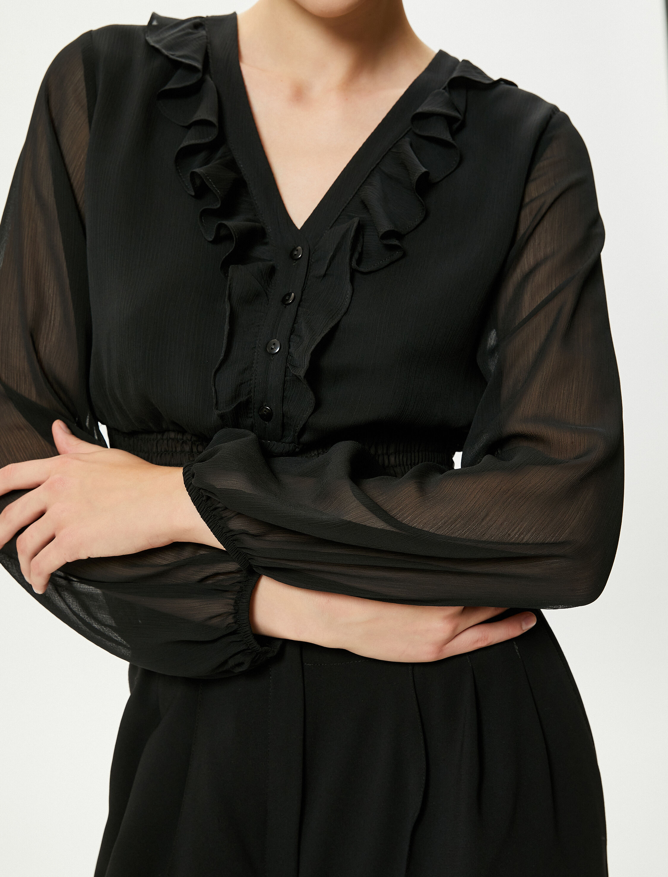 Şifon Crop Bluz Balon Kollu V Yaka Fırfırlı Düğmeli