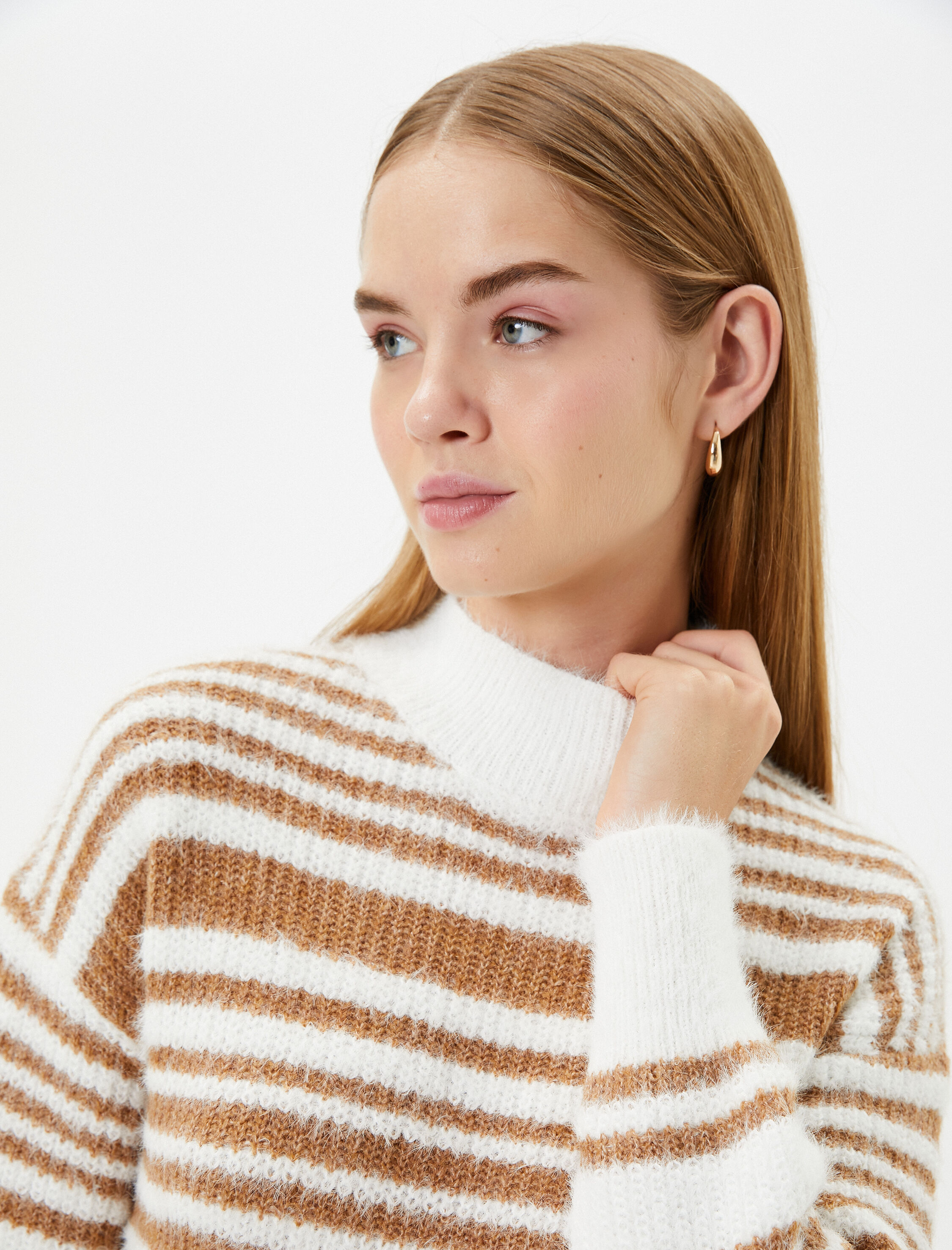   Boğazlı Yaka Kazak Yumuşak Dokulu Uzun Kollu