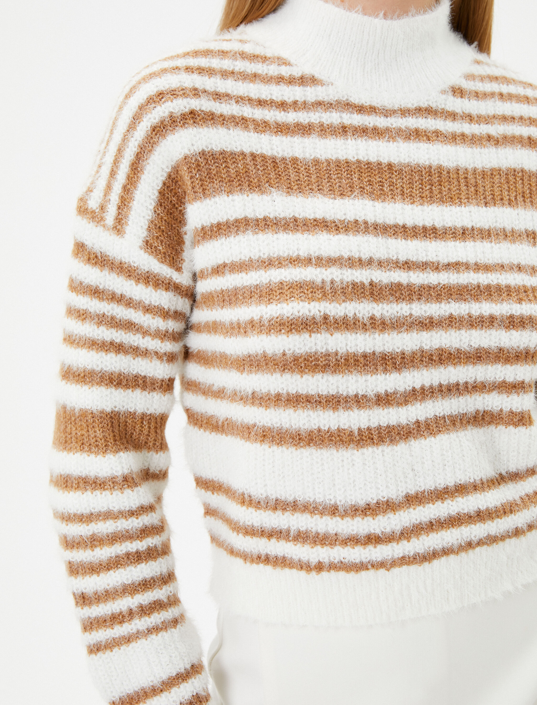   Boğazlı Yaka Kazak Yumuşak Dokulu Uzun Kollu