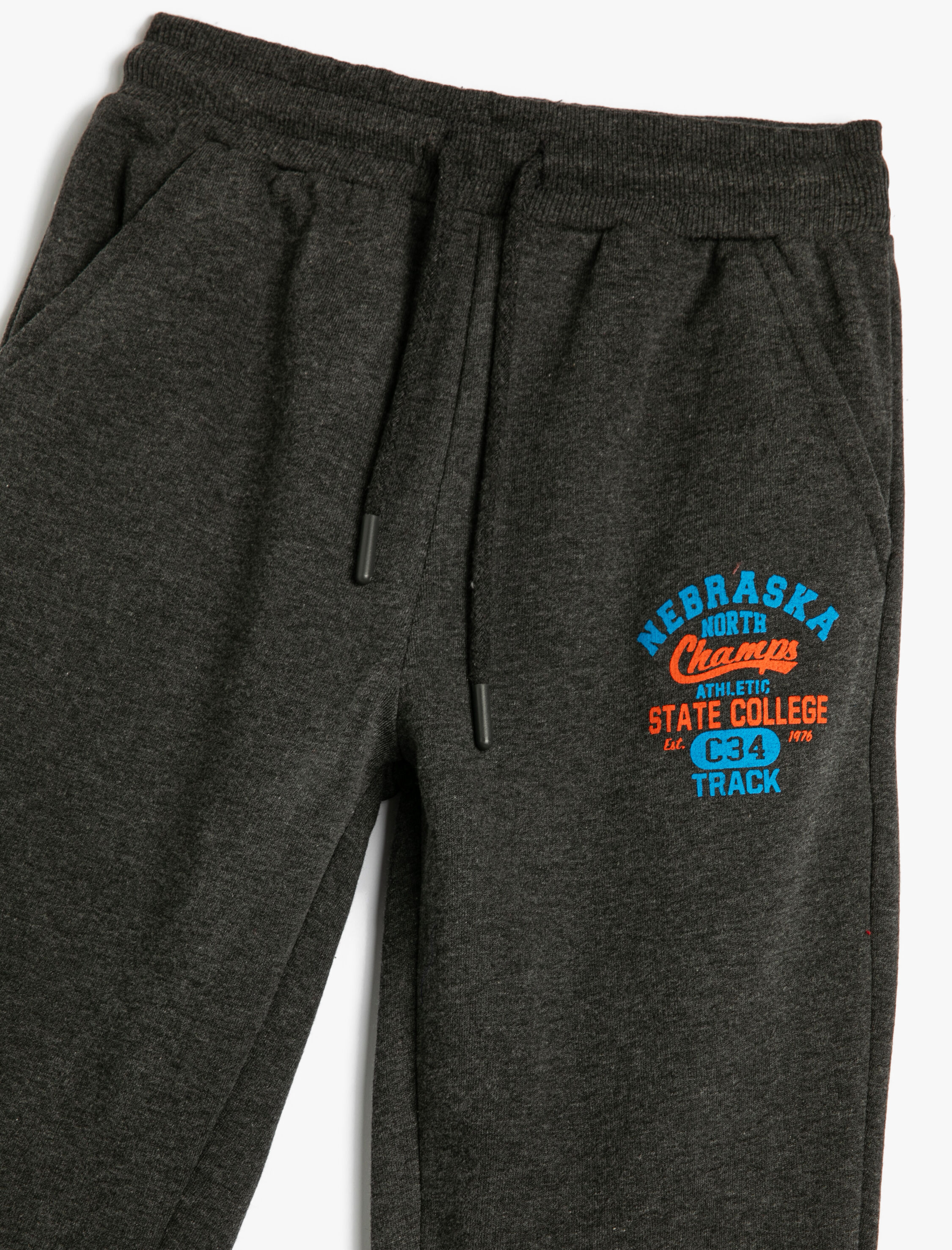  Erkek Çocuk Jogger Eşofman Altı Beli Bağlamalı Cepli Baskı Detaylı