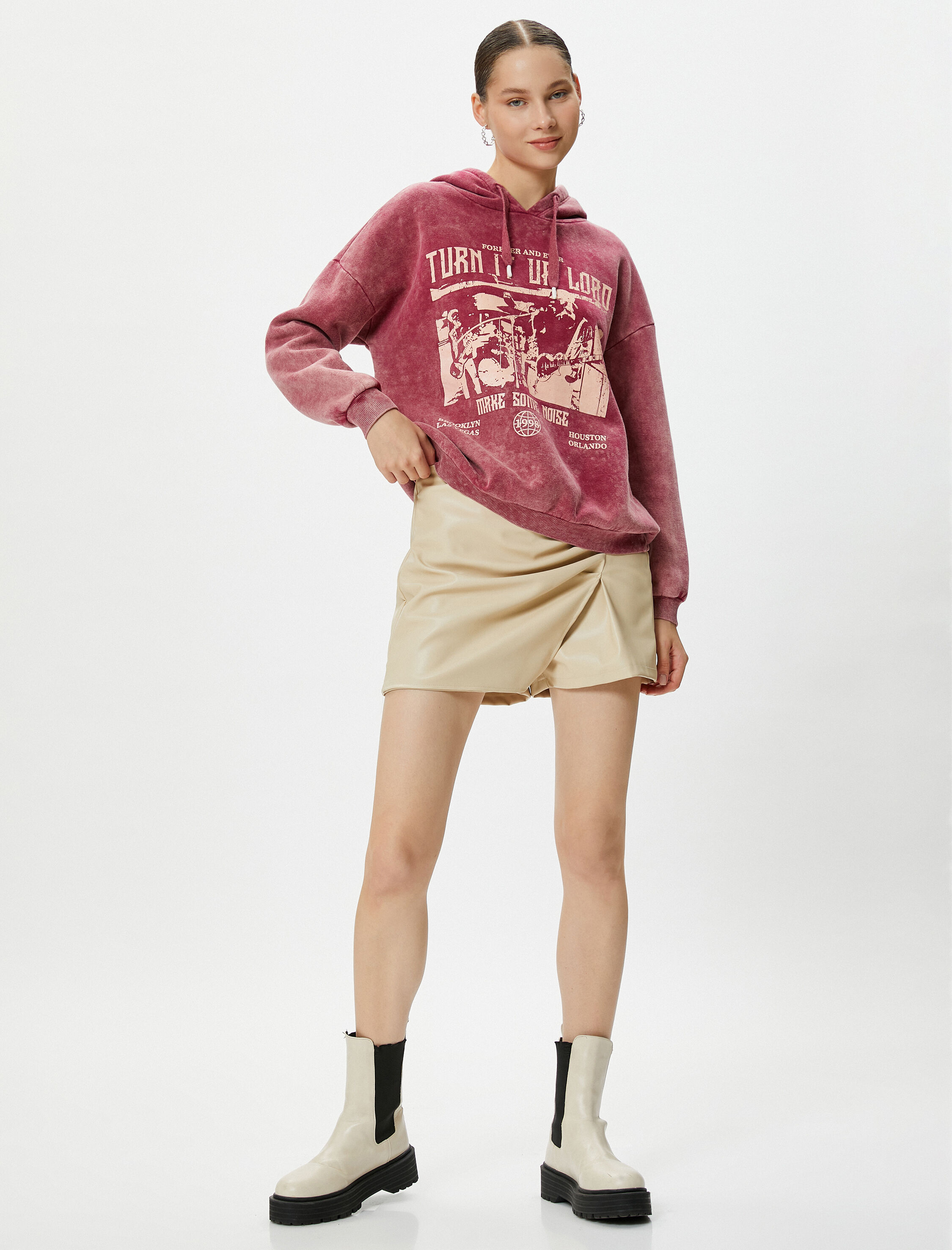   Kapşonlu Sweatshirt Soluk Efektli Baskılı Şardonlu Pamuklu