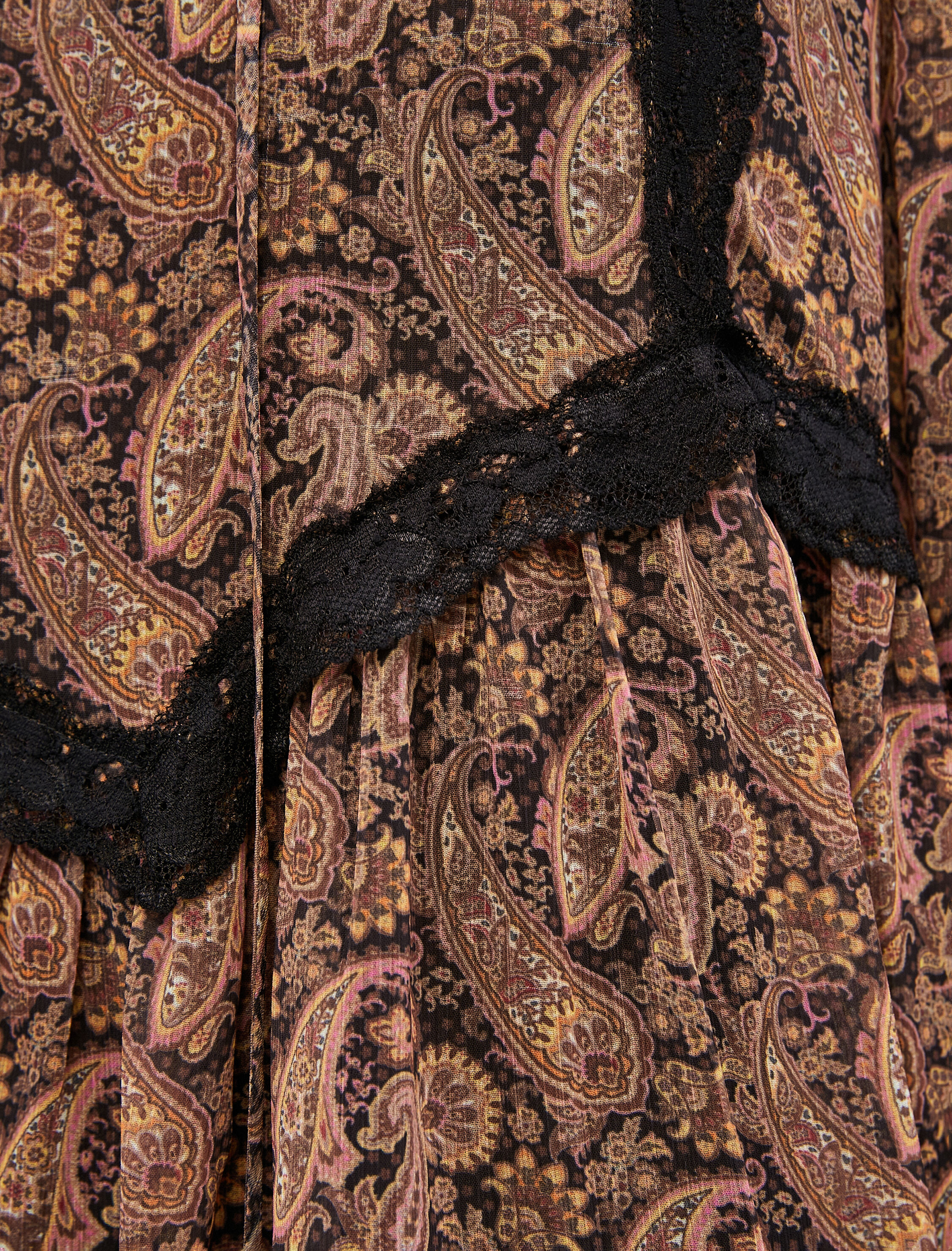   Melis Ağazat X Koton - Püsküllü Balon Kollu Etnik Şifon Elbise