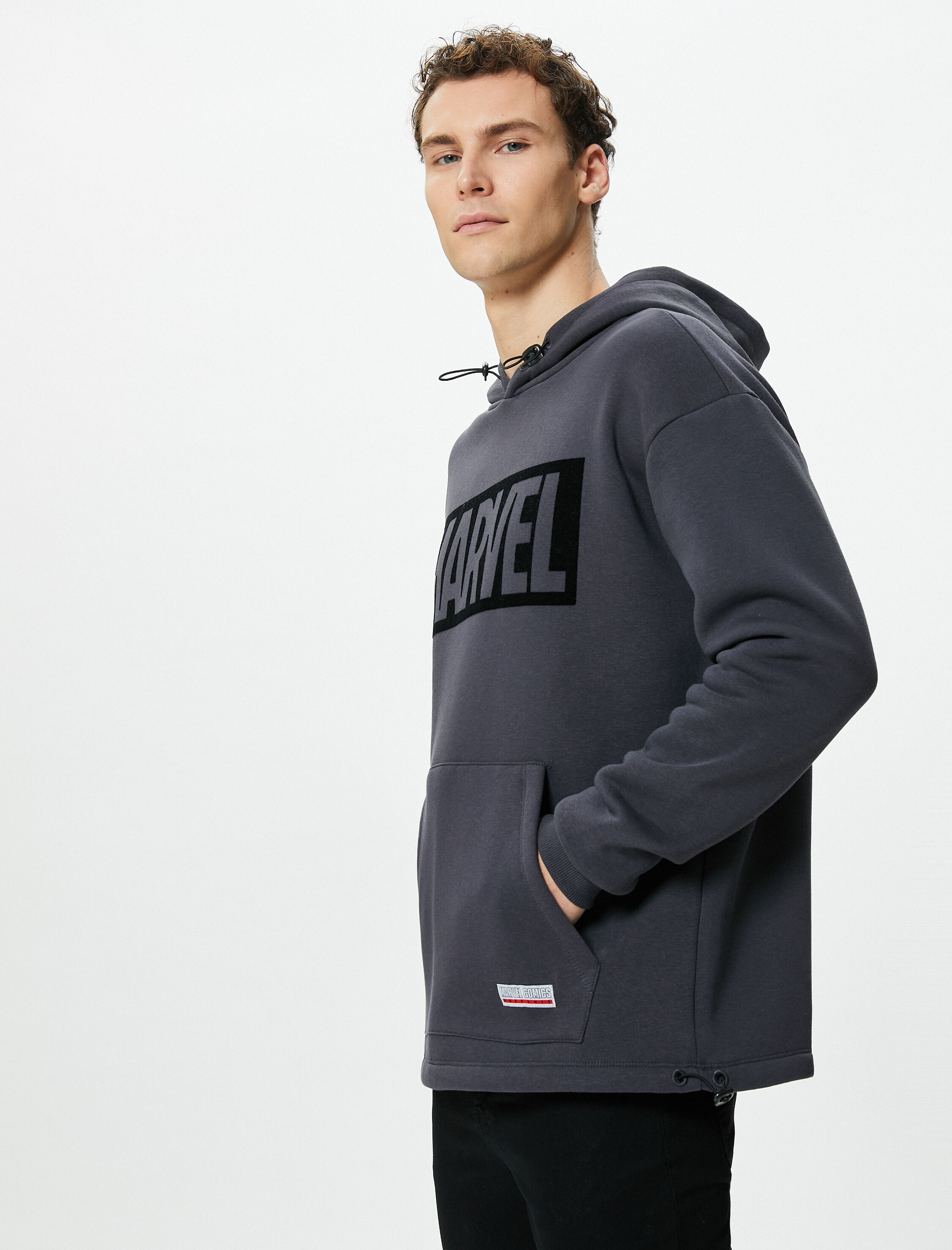 Marvel Oversize Sweatshirt Kapşonlu Kanguru Cepli Lisanslı Baskılı Şardonlu