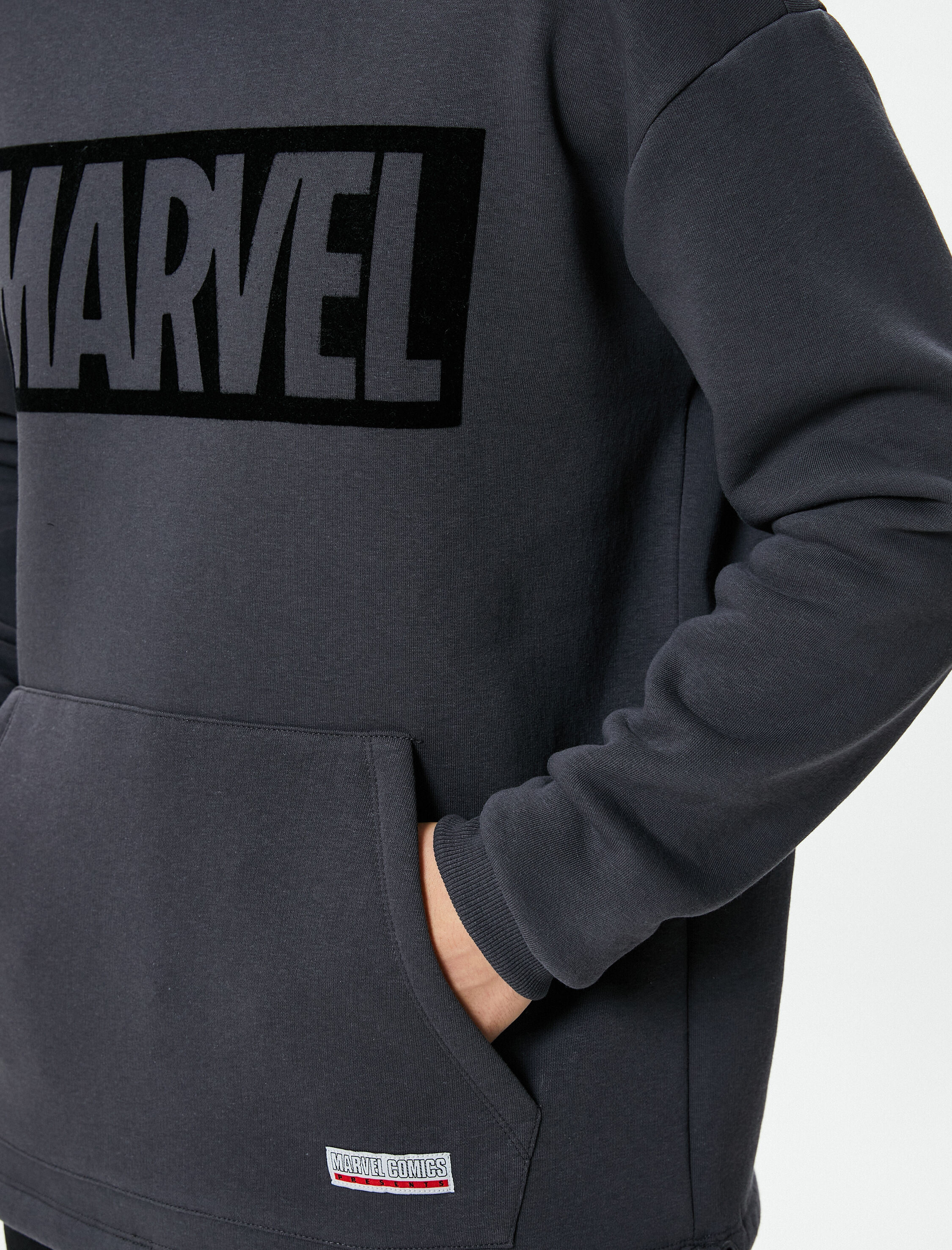 Marvel Oversize Sweatshirt Kapşonlu Kanguru Cepli Lisanslı Baskılı Şardonlu