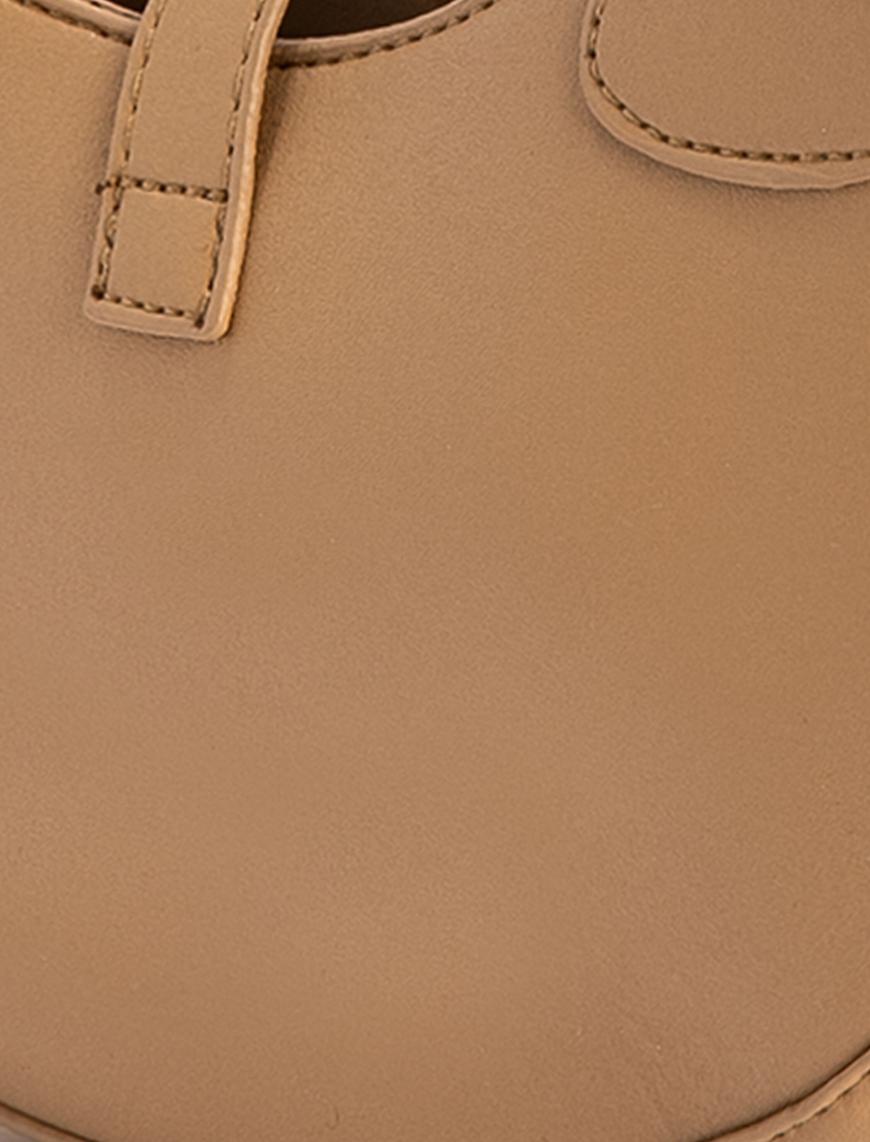  Kadın Baget Çanta Suni Deri Toka Detaylı