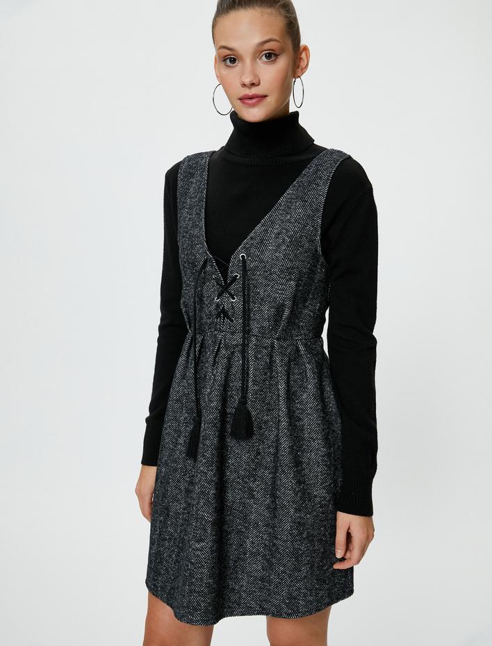  Jile Kışlık Elbise Mini Kolsuz Rahat Kesim Önden Bağlama Detaylı