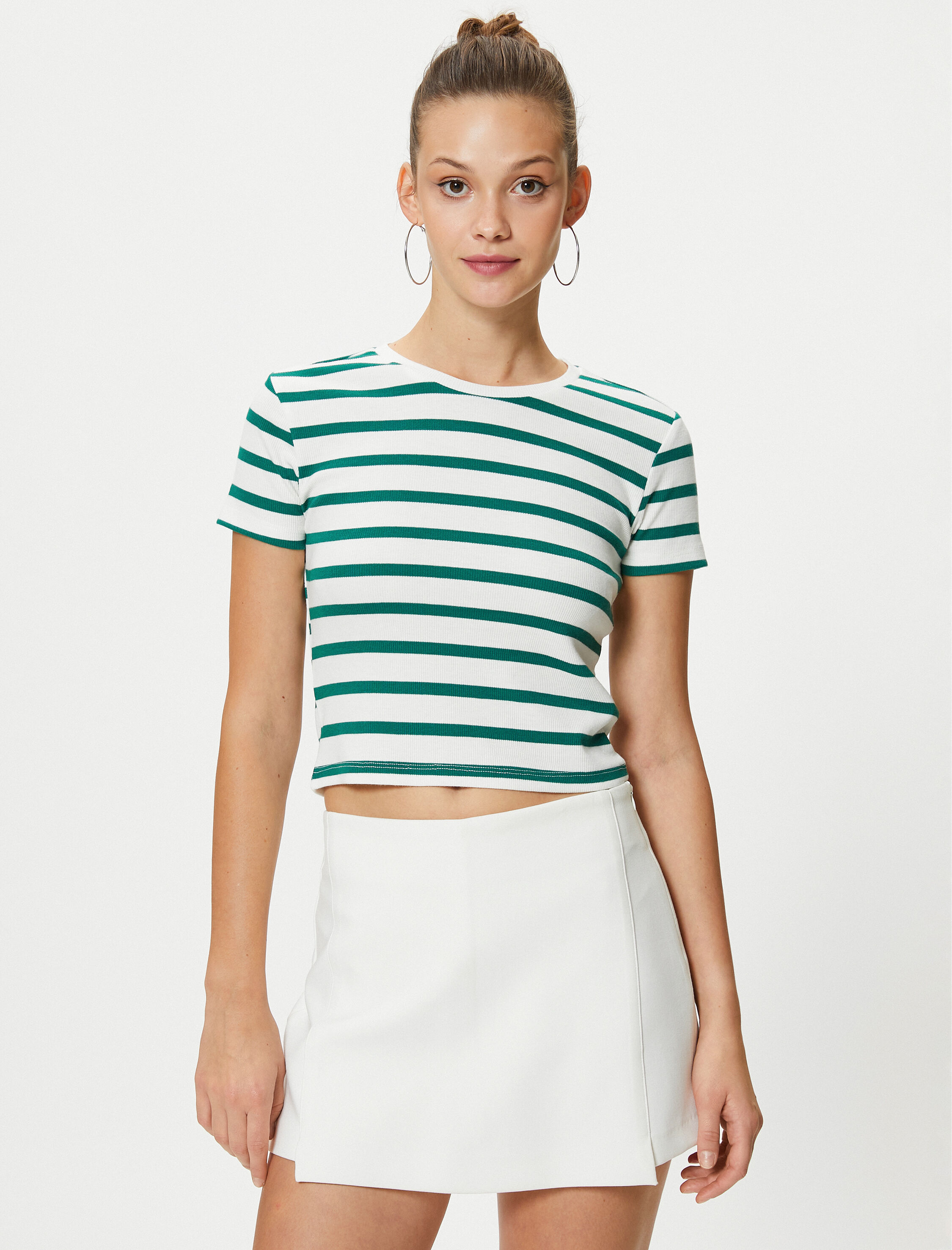 Crop Tişört Kısa Kollu Bisiklet Yaka Viskon Kumaş Karışımlı