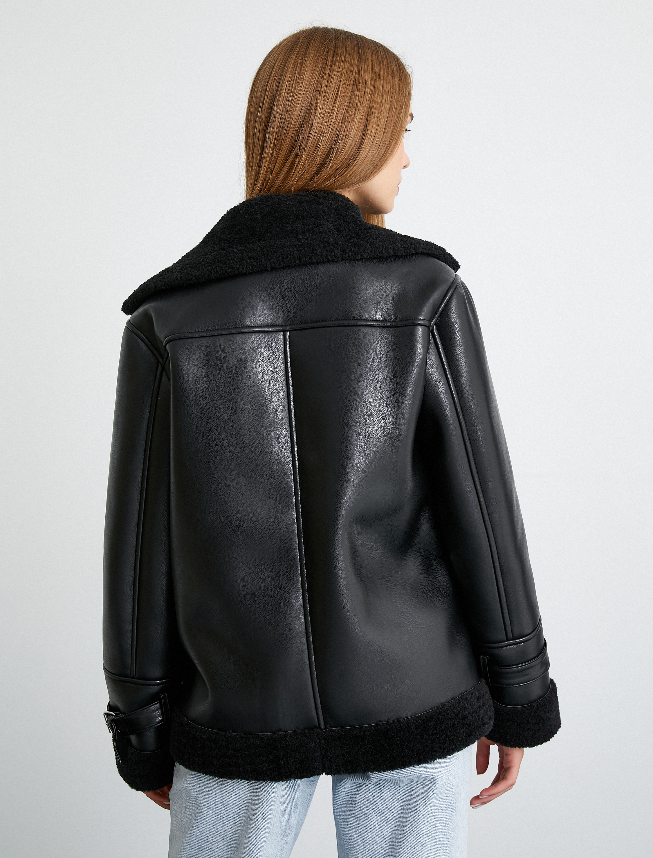   Biker Ceket Suni Deri Kruvaze Kapama Fermuarlı Peluş Detaylı