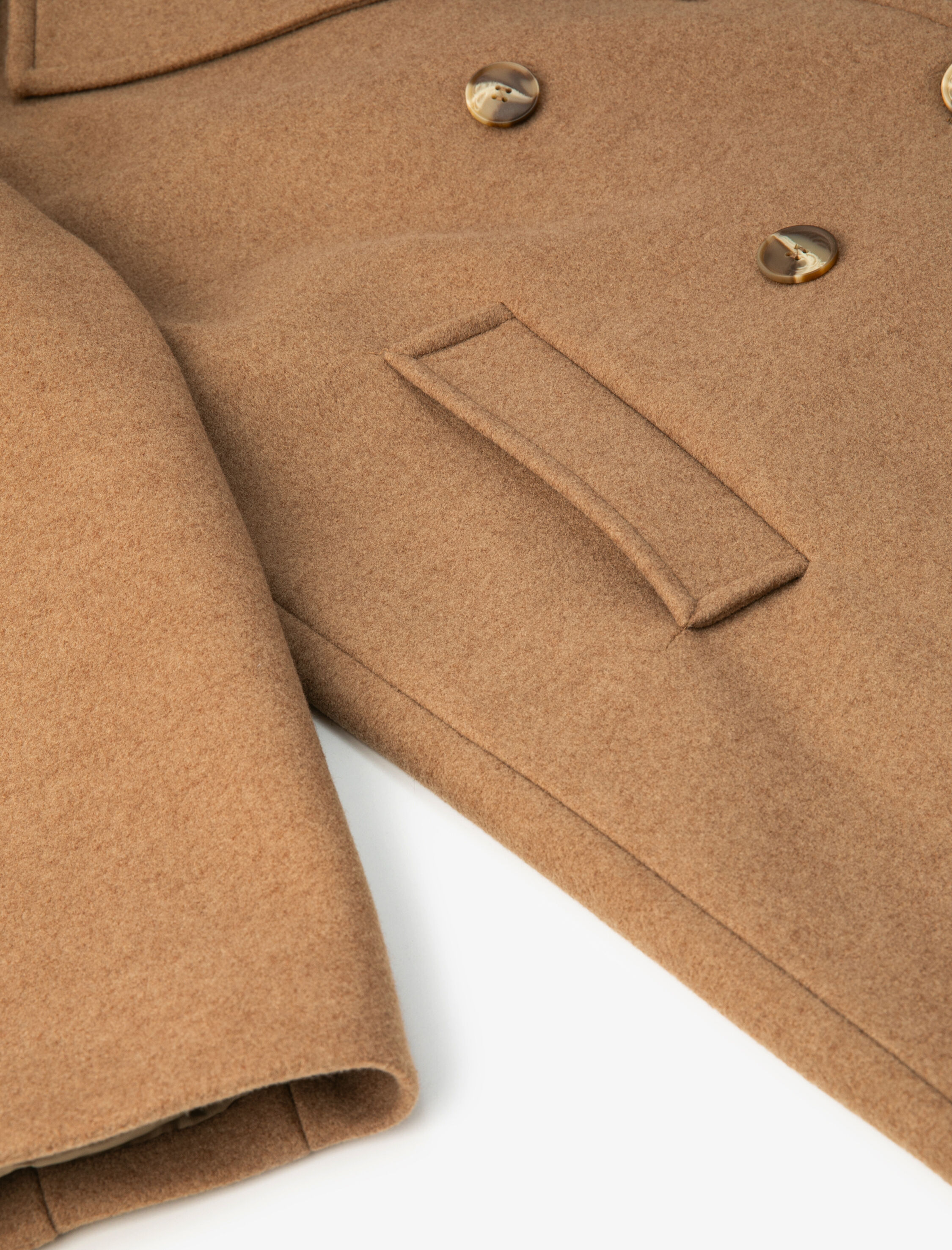   Oversize Kaşe Kaban Düğmeli Cep Detaylı